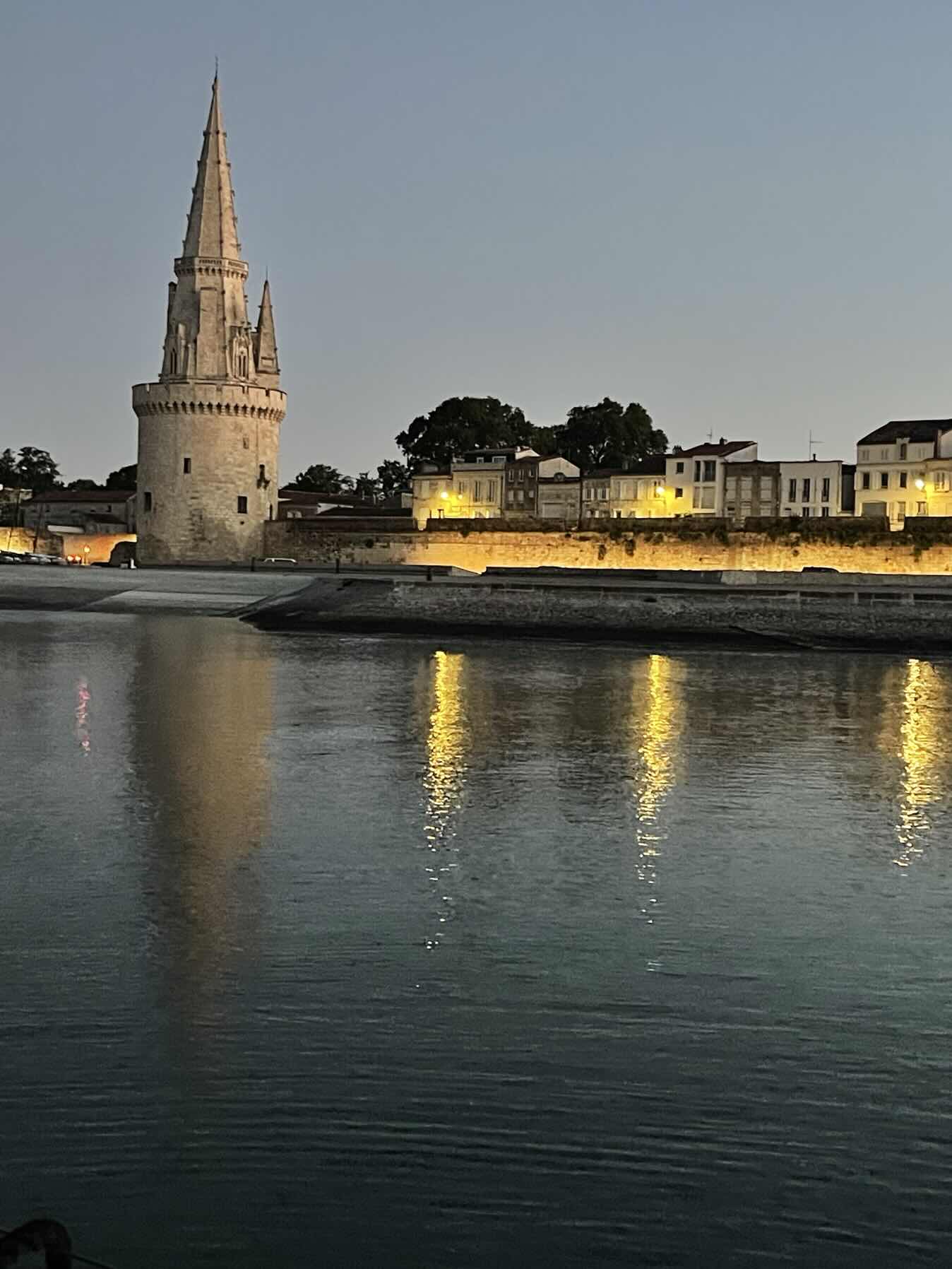 Vacances sur West Wind ( France) 
Île de Ré à La Rochelle_E9564332-6B68-44BF-8981-F868C107FD88