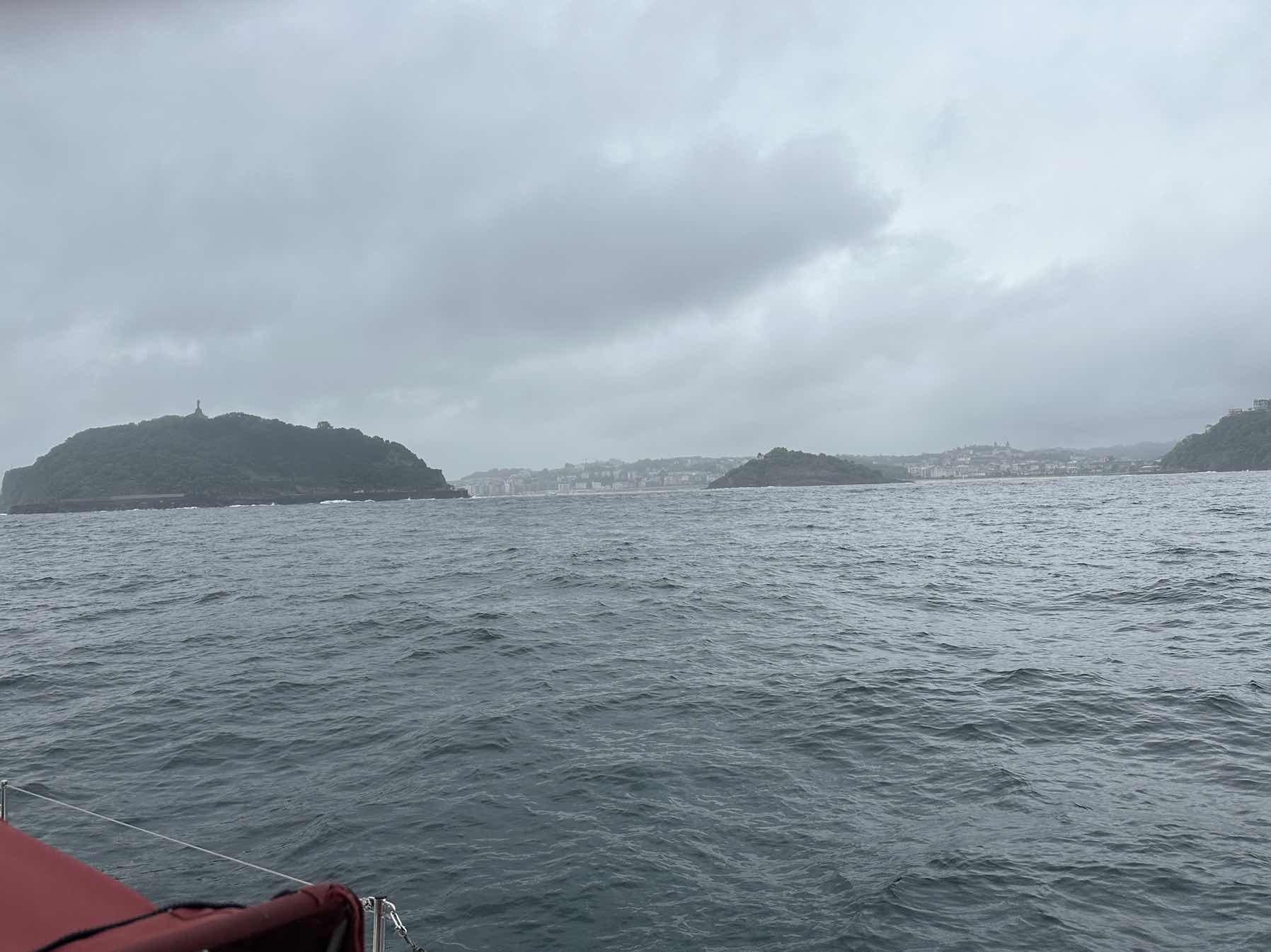 Drizzly steam to San Sebastián - Donastia_1966D8CC-060B-48F9-A90E-D61FBC5B3273