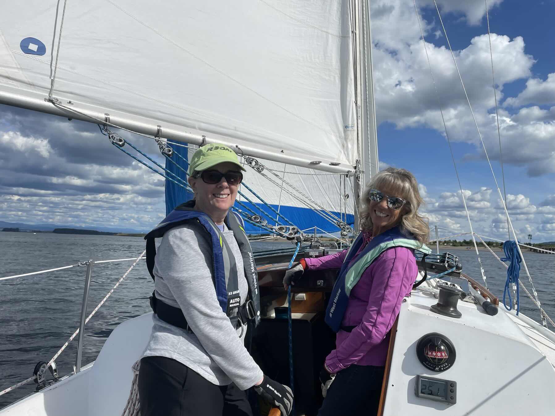 Calypte Sail_C03F67F0-D95E-49E8-9907-31A9E53C94A6