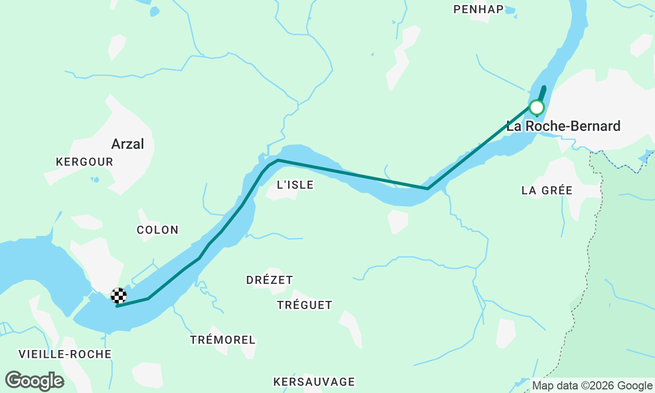 Going to be lifted OVER the Barrage d’Arzal 🏗️