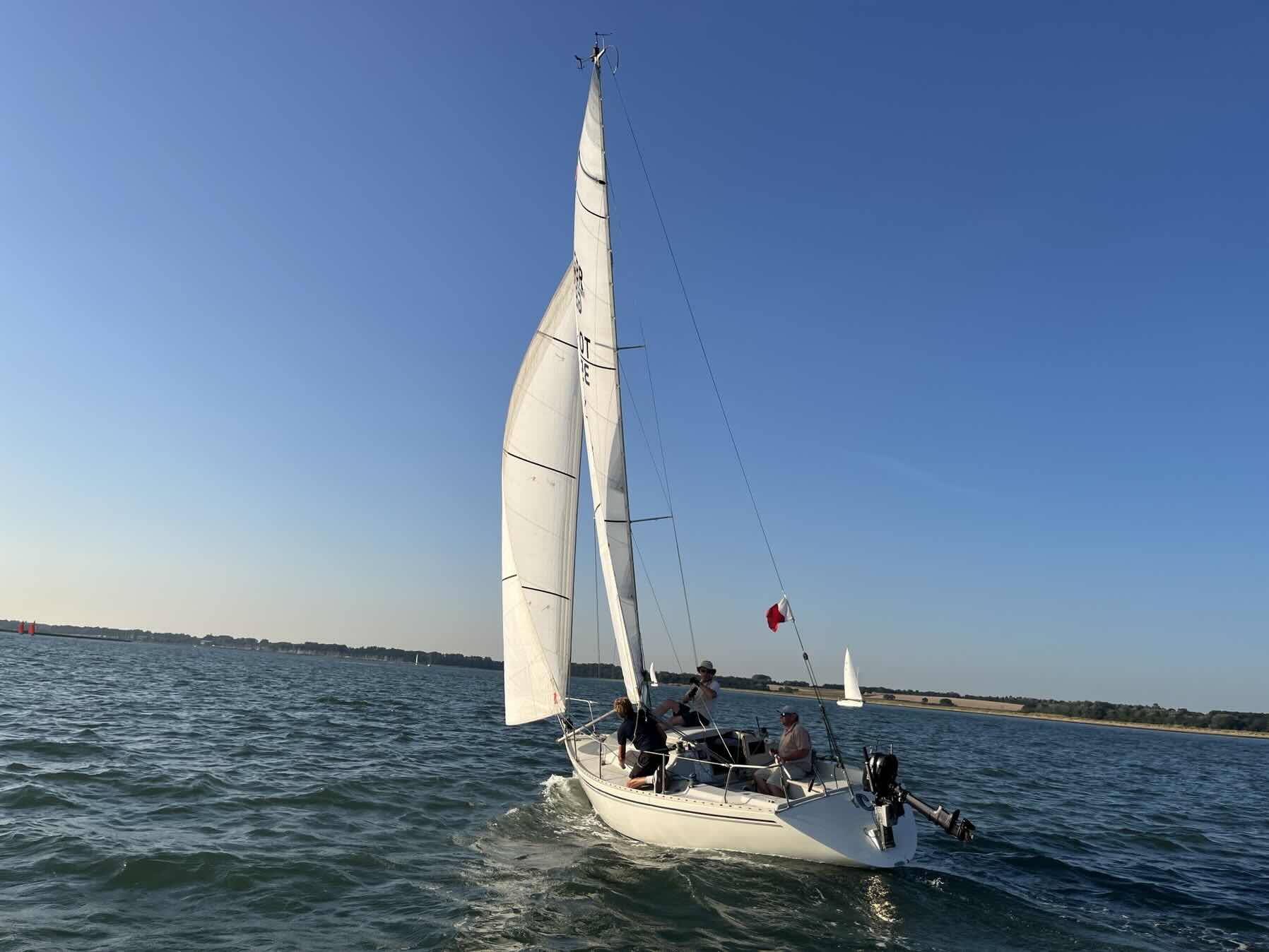 Light Ship series race 6_6F8CBC65-6B10-4F71-B45F-11173A92DC0D