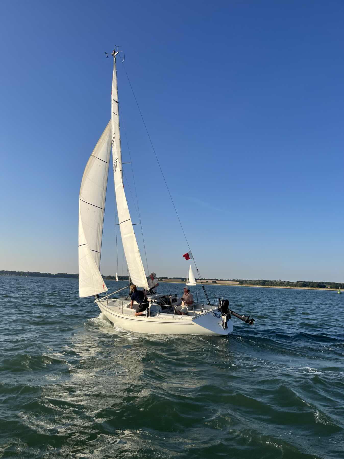 Light Ship series race 6_C62738FF-681A-4A57-836D-8E520E878A0D
