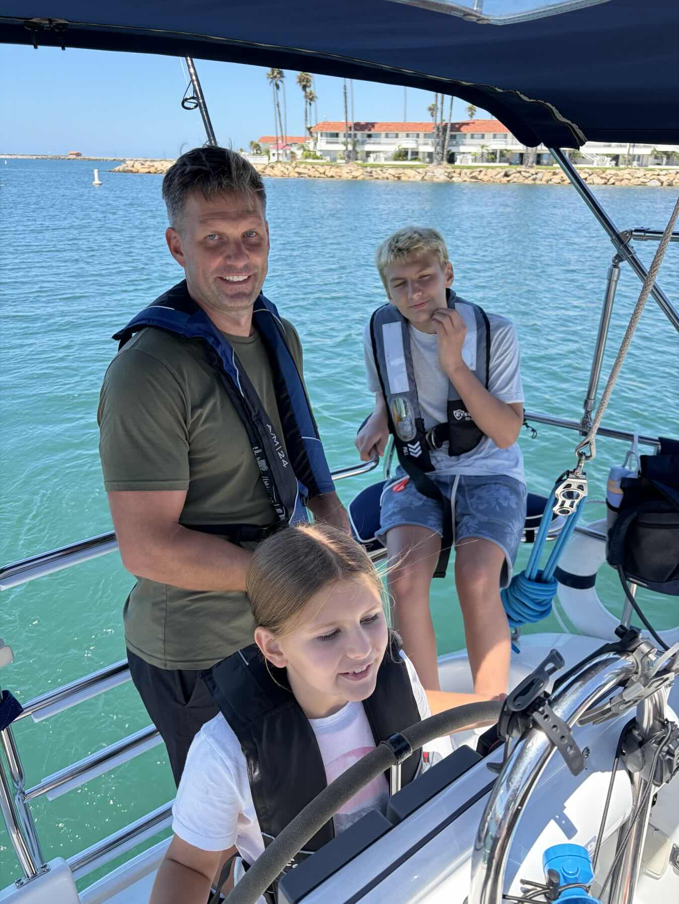 The Doran's first time on the ocean_B0DF47F4-5F95-4590-925E-60515AFE20C5