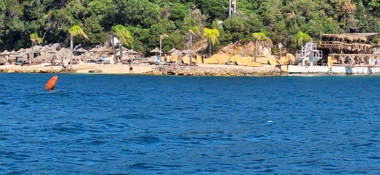 Voyage photo from Day to Butrintit via Ksamil