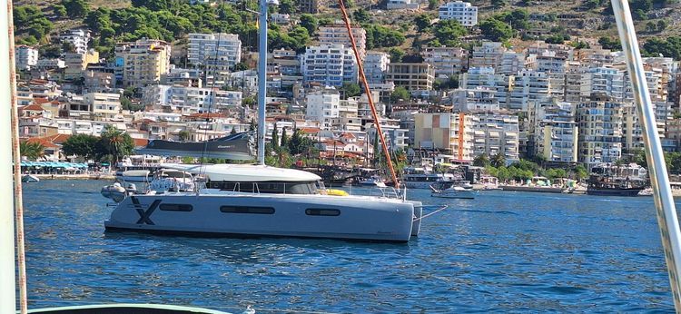Voyage photo from Day to Butrintit via Ksamil