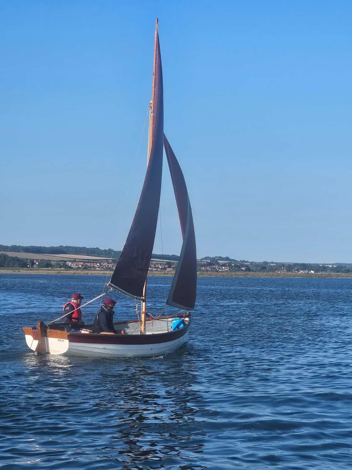 Cockle flotilla to Burnham Ovary_C9BB320D-9FB2-4370-9D5A-82E38278750C