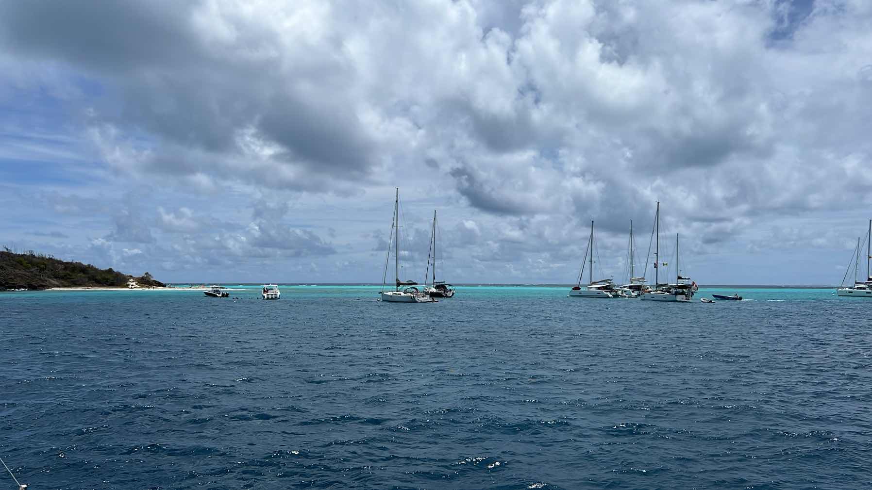 St Vincent & The Grenadines to Antigua_EA763BCA-C230-4FF6-BD56-42801B357D2D