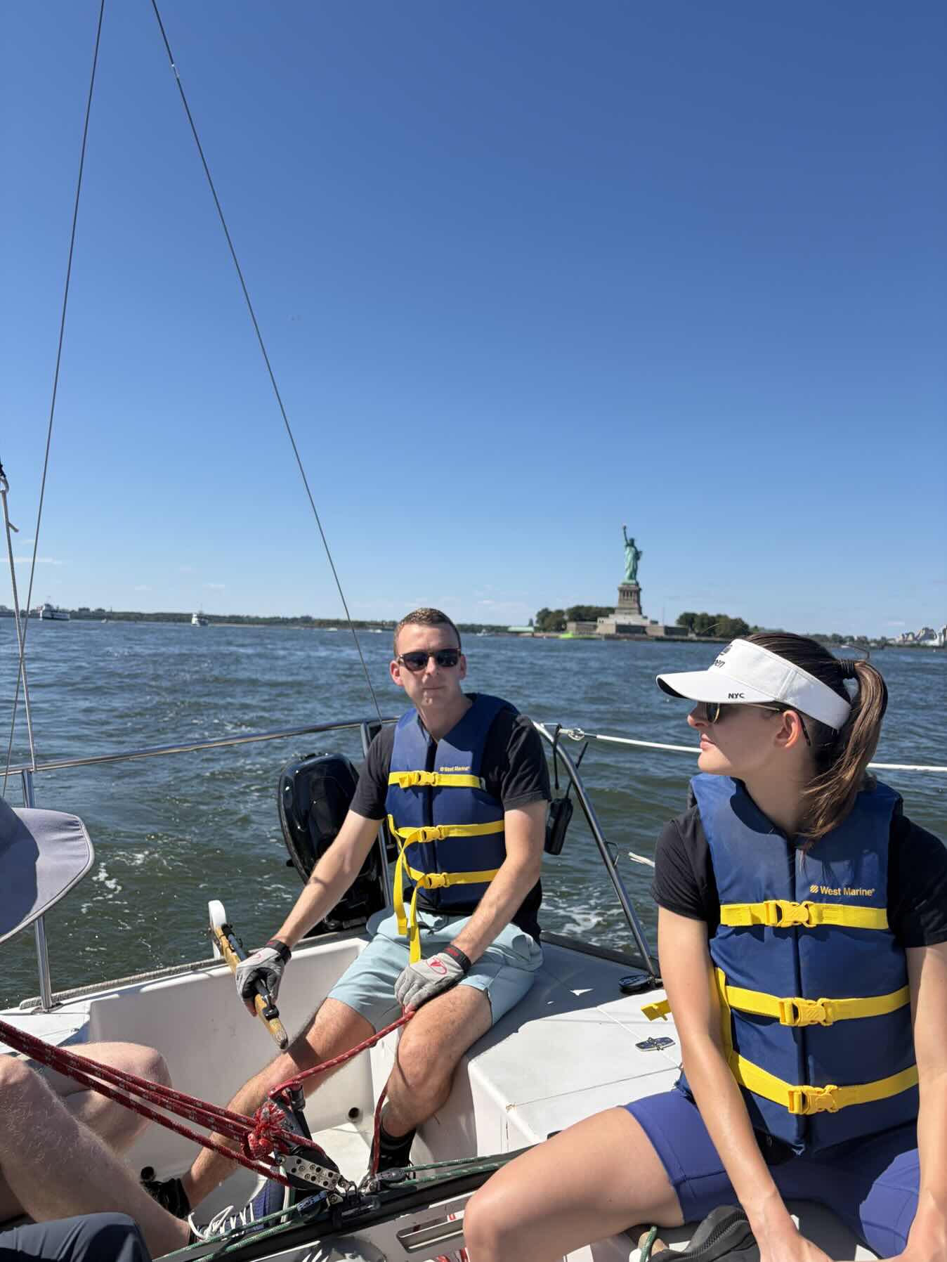 Labor Day sail 😮‍💨_1BF0996F-D1F2-40A8-AEDF-DD072A2C64BE