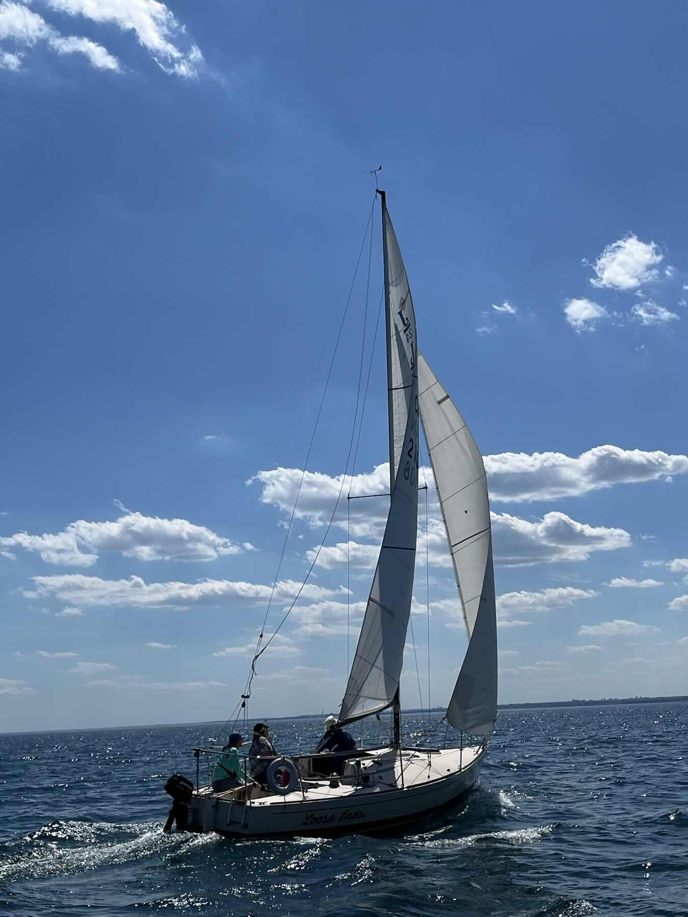 around the buoys race 1_51F1F277-E8FB-4514-B593-F4BEB38D2AEA