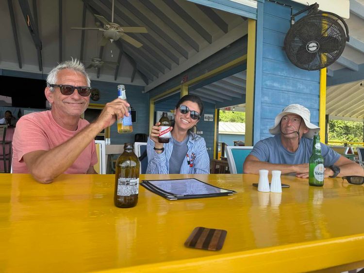 Voyage photo from Deshaies Little Bay Montserrat 