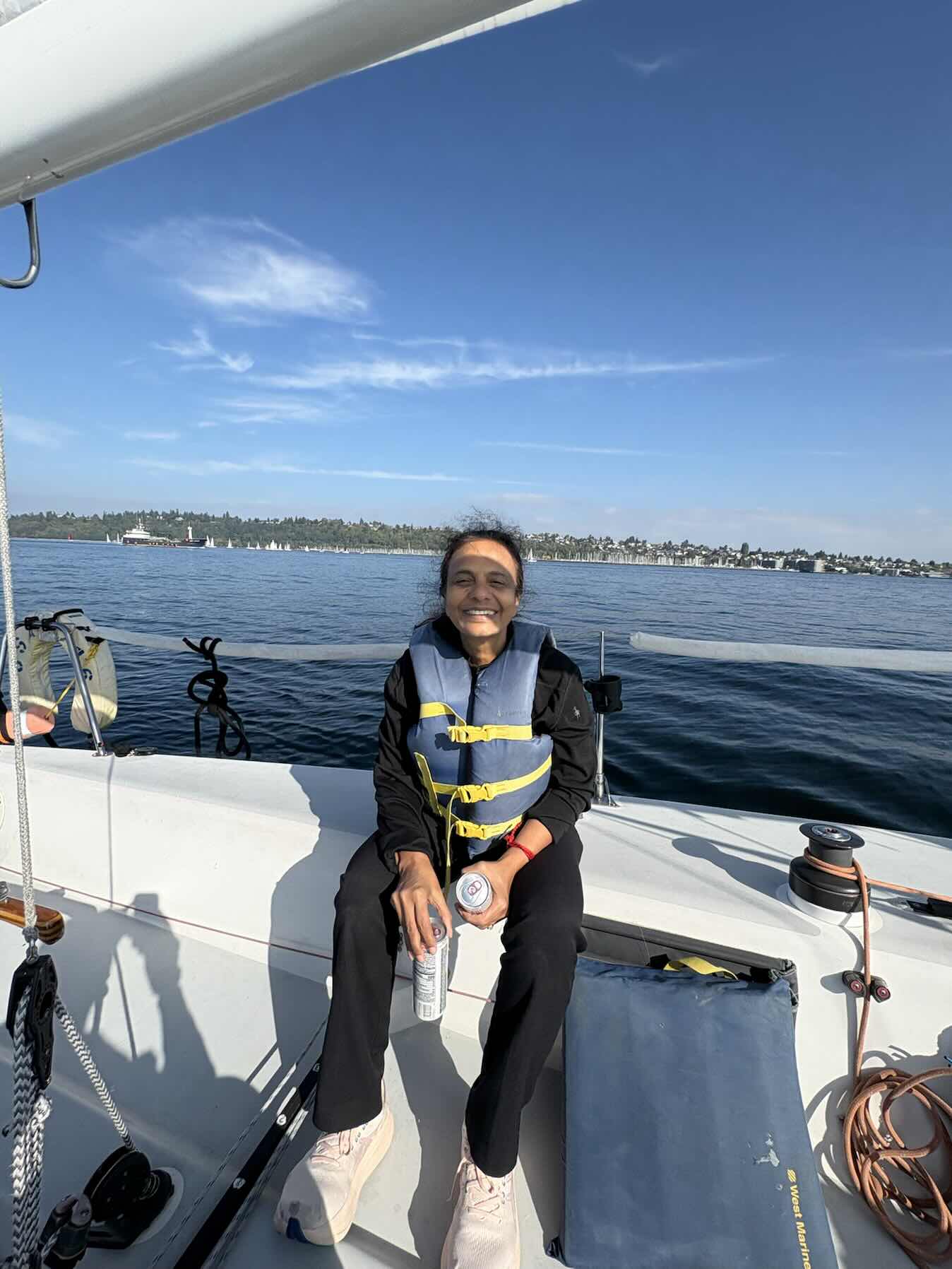 Mom and Appi’s first sail on the sound! More like drifting w style tho ;)_CC1EA12C-5B05-46EE-BDA8-2BBC1DFC00F6