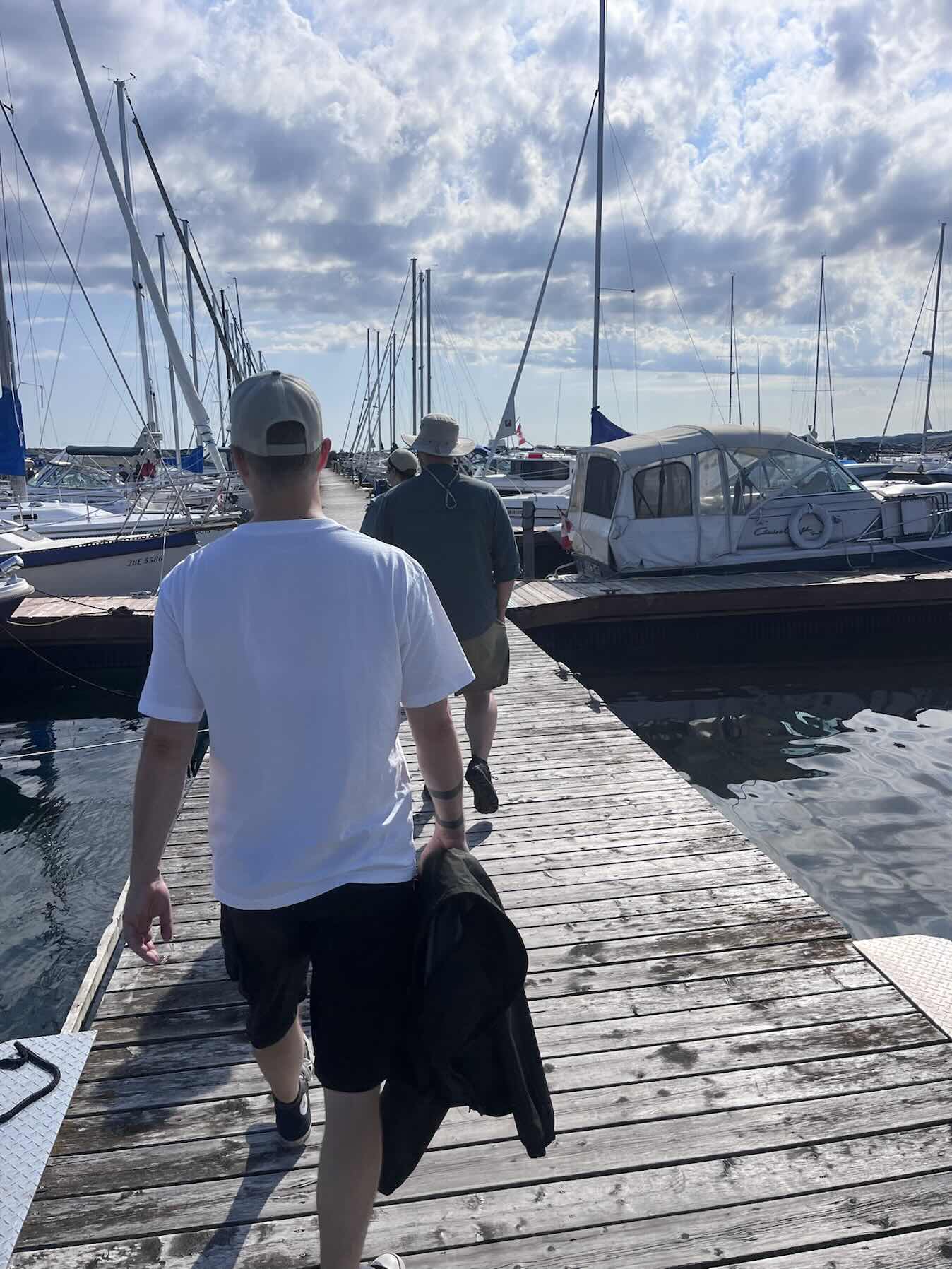 Discover sailing G1_434F9357-3553-47AF-9C72-B7A464DC441E