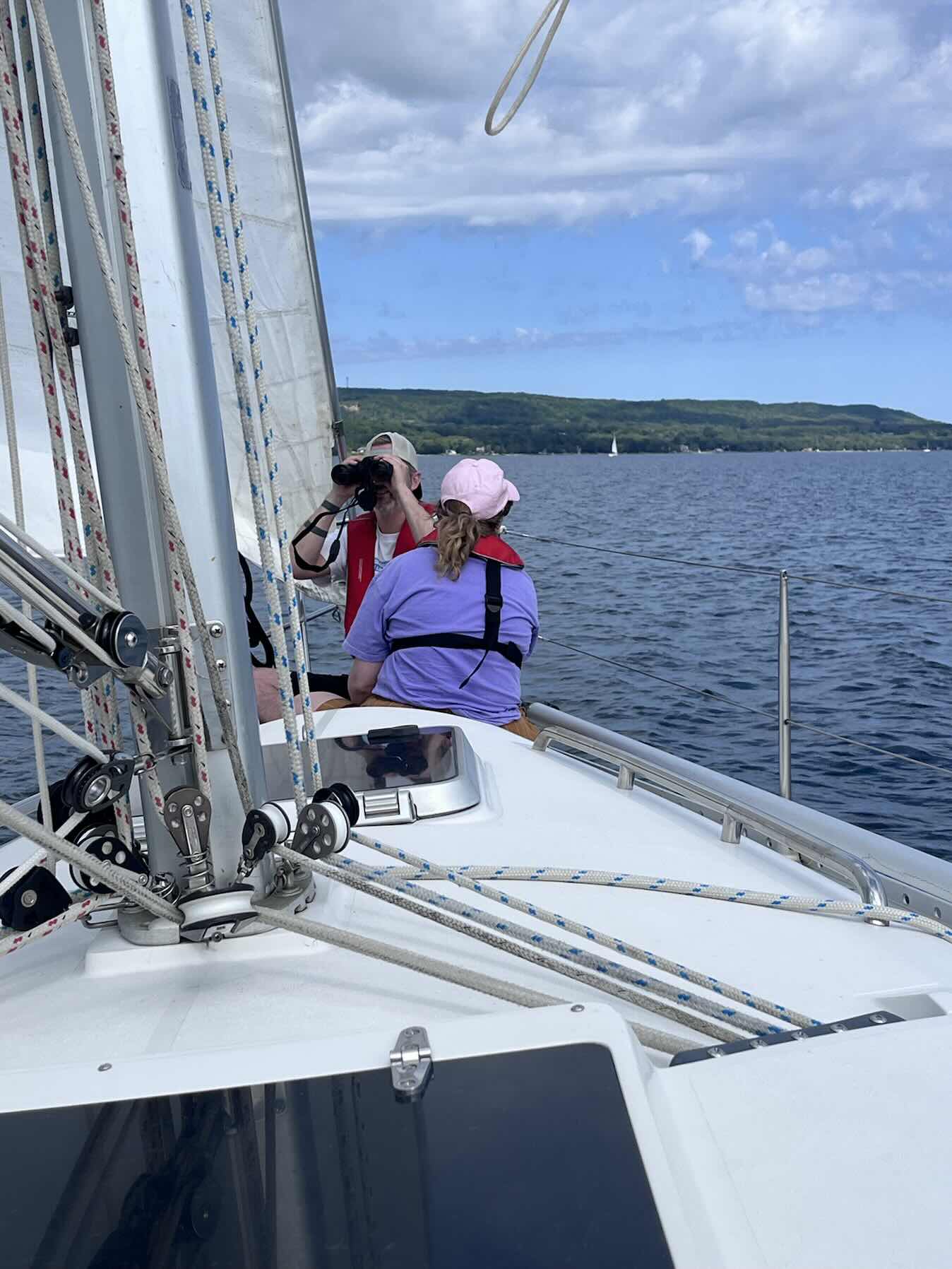 Discover sailing G1_933BBC30-97D7-4049-8737-6E7EDA0F2090