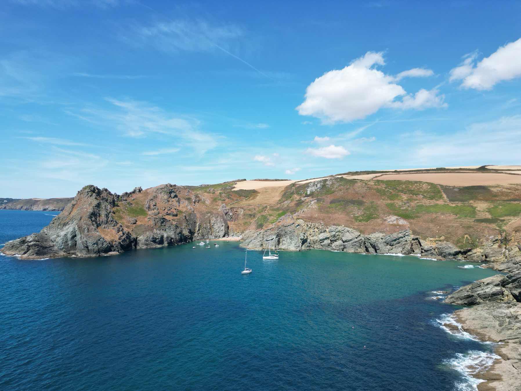 Elender Cove for lunch_0AAB3C95-7541-40B7-A5C4-A39DF4F0FA1F