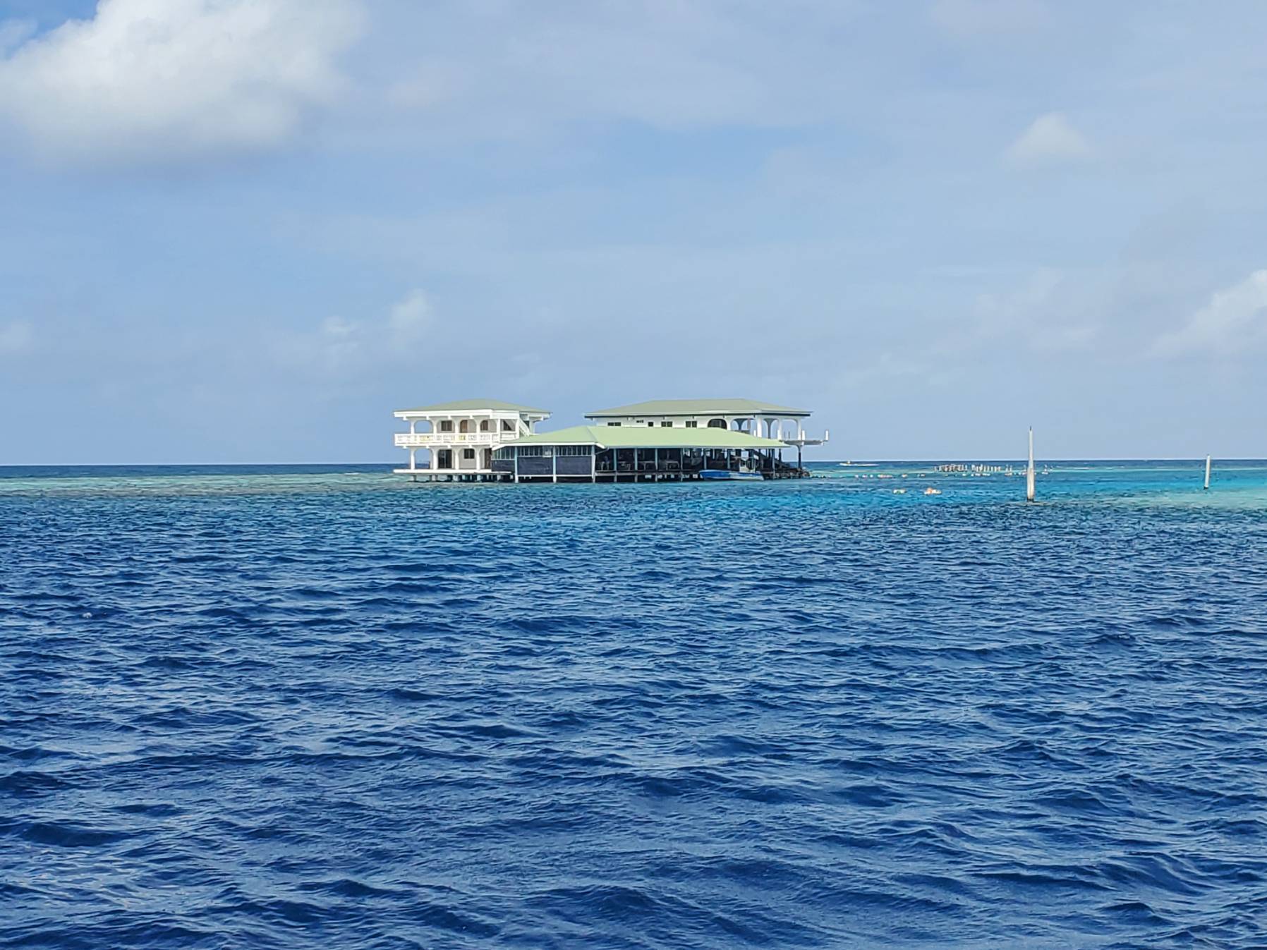 Blind Pass, Toau - Apataki Carenge anchorage _377BA9C4-F410-45E4-AE9F-7BBFDCBCE7B9