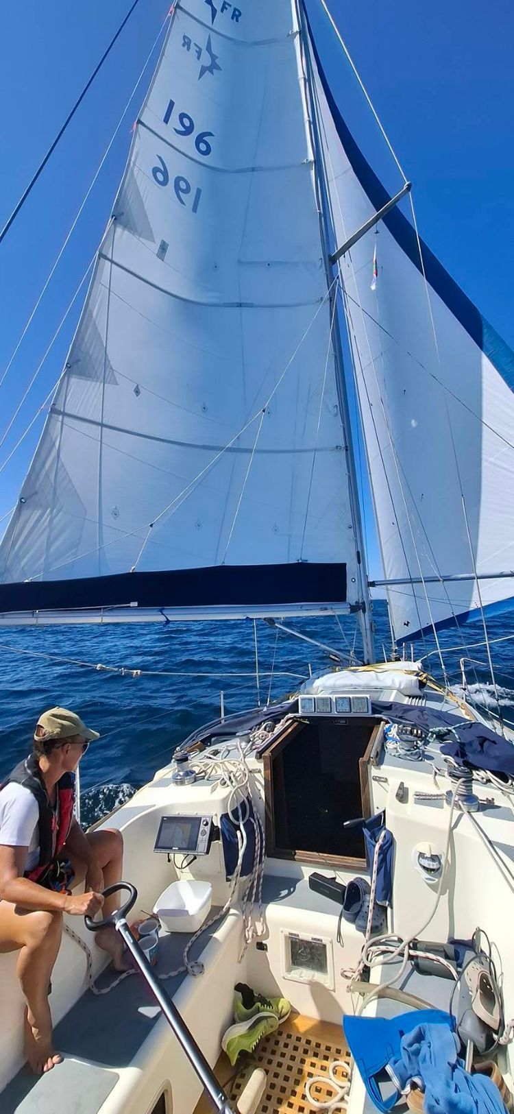 Voyage photo from Running home in the sun