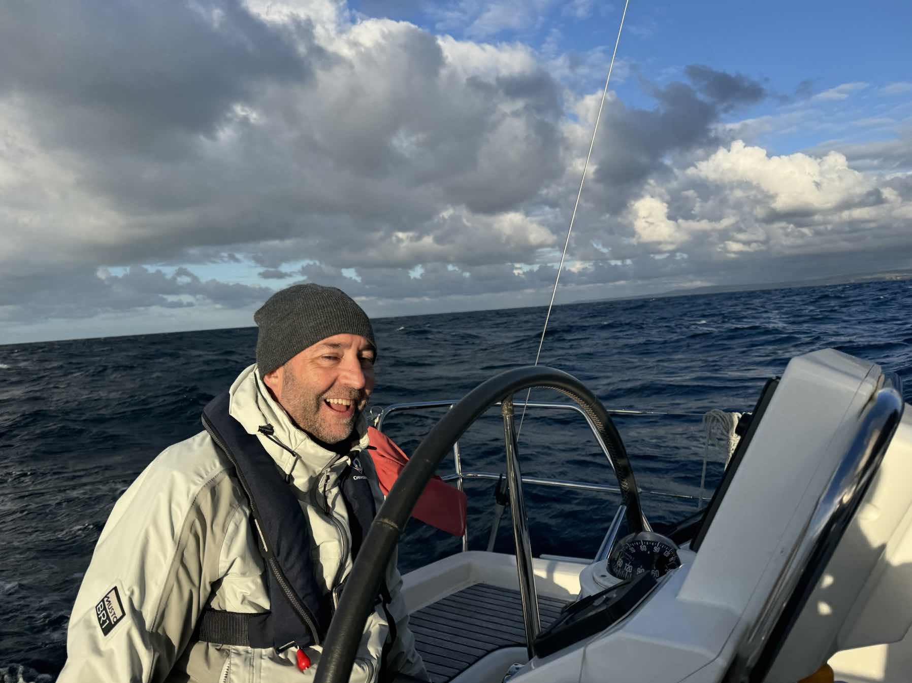 Milford Haven to Padstow (with a life vest inflated)_085A6D6F-F8C7-4296-A00E-8E03C3673001
