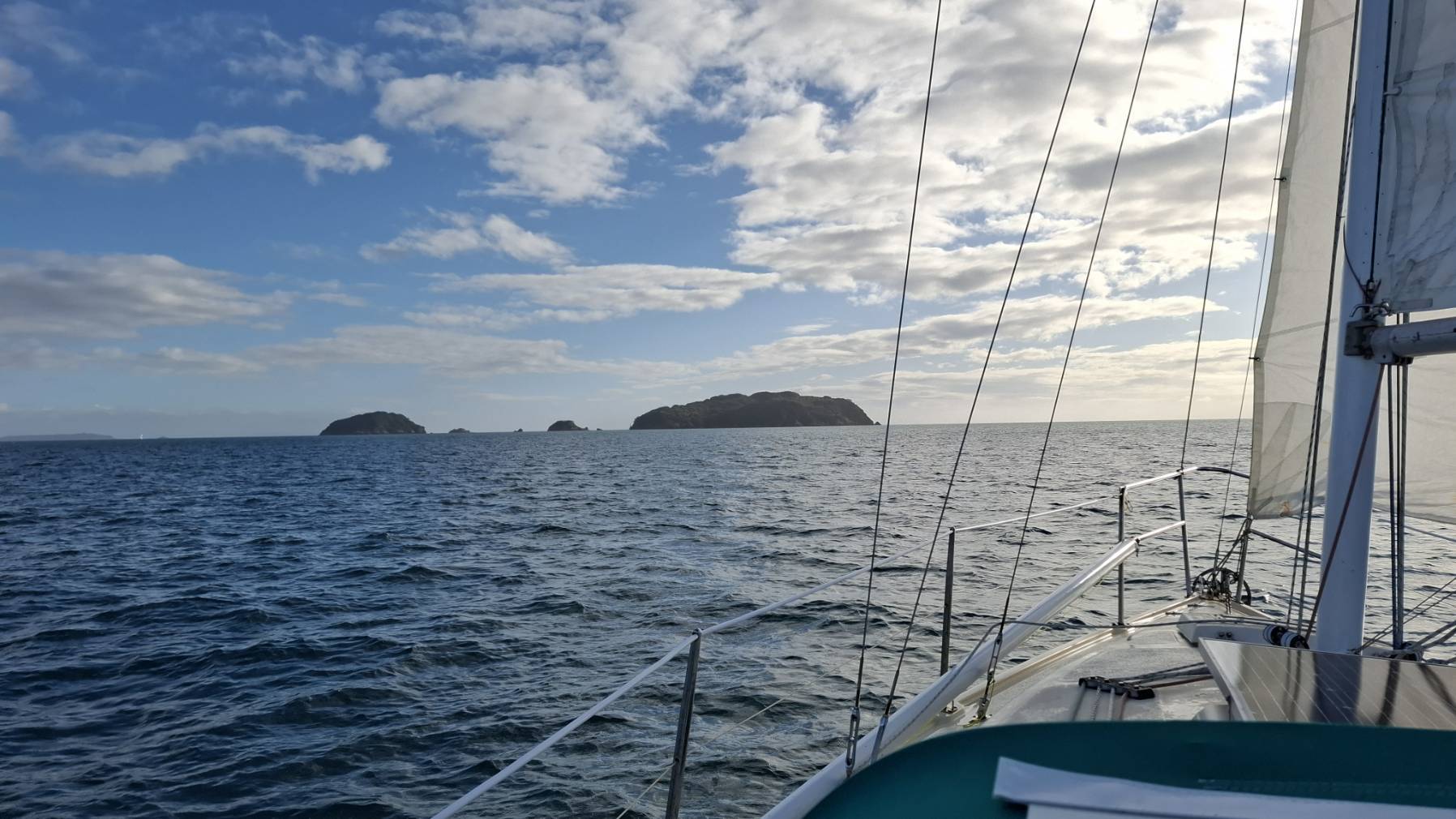 Voyage_8FD408A7-BA7D-4B34-BC96-C0147034095B