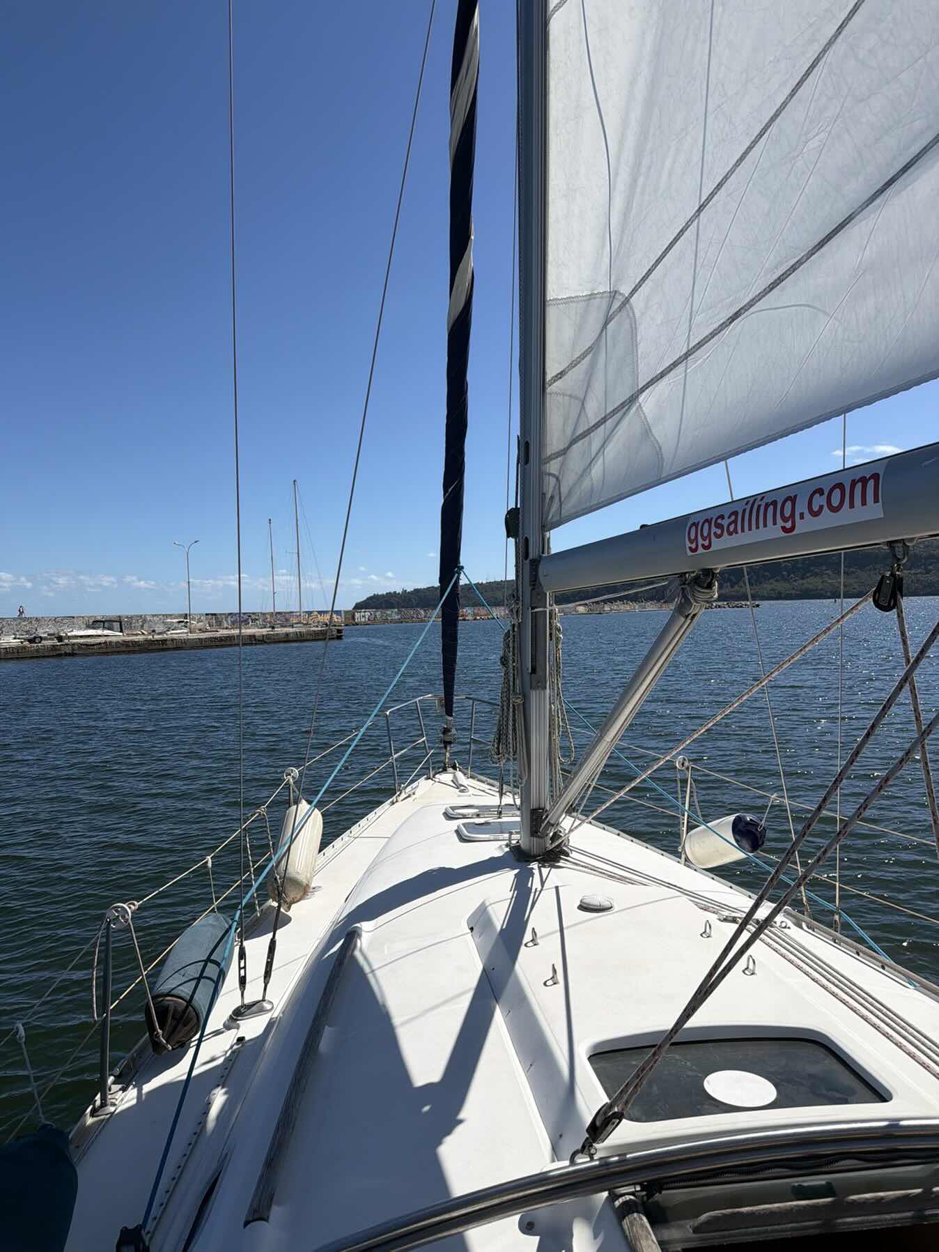 Sail training session_CBB451FC-4CBF-42D2-917A-E3EE973D5C7E