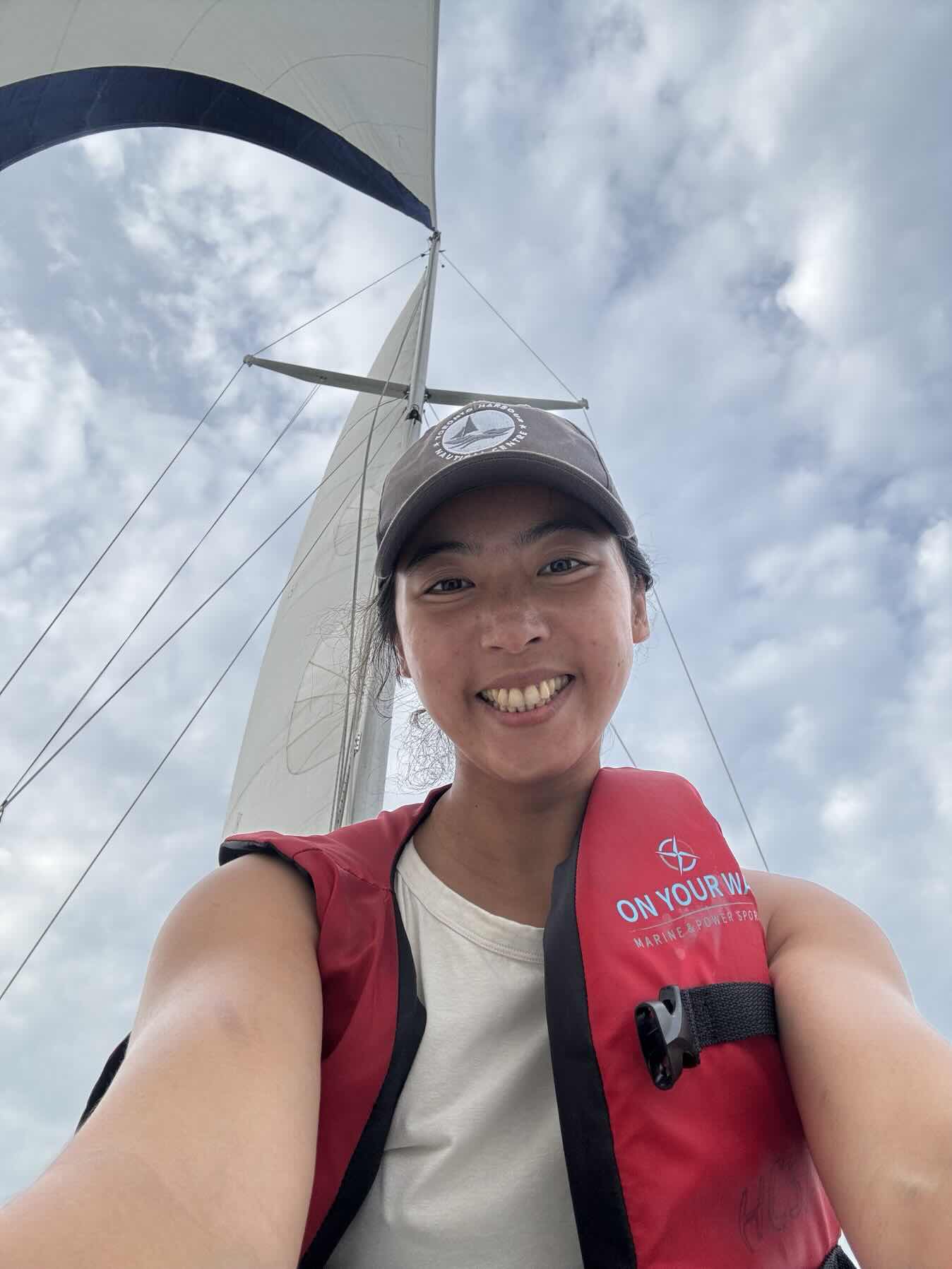 Social Sailing_9B0F78FC-739E-4549-9F66-1F509A184962