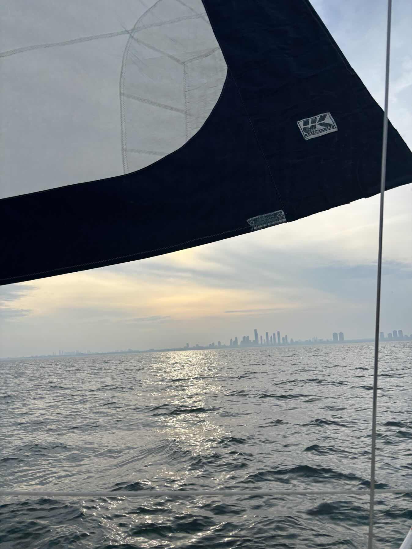 Social Sailing_F5EF137D-B6E8-42E6-AC83-91186627EC23