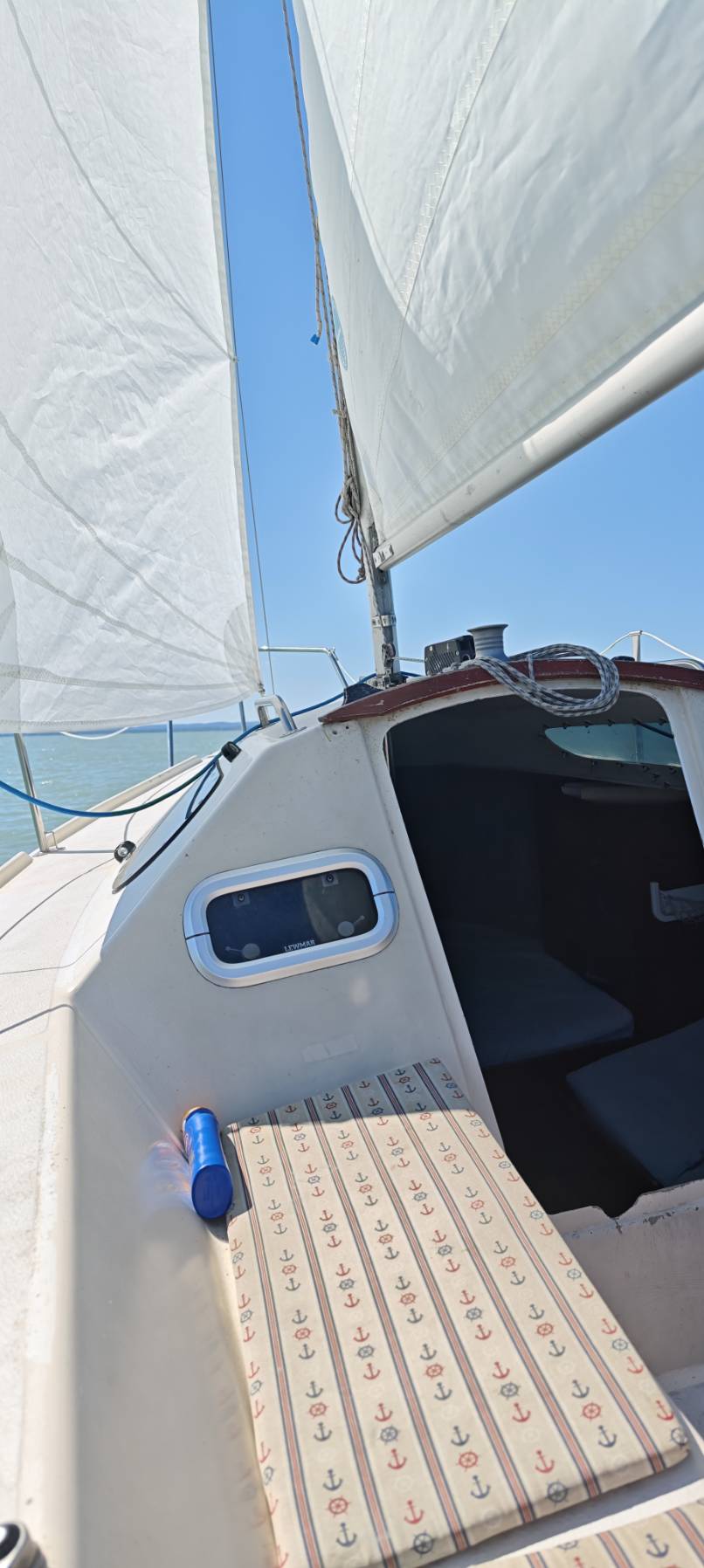 Voyage_FAC272F3-1726-45A7-81B5-30AFC688855E