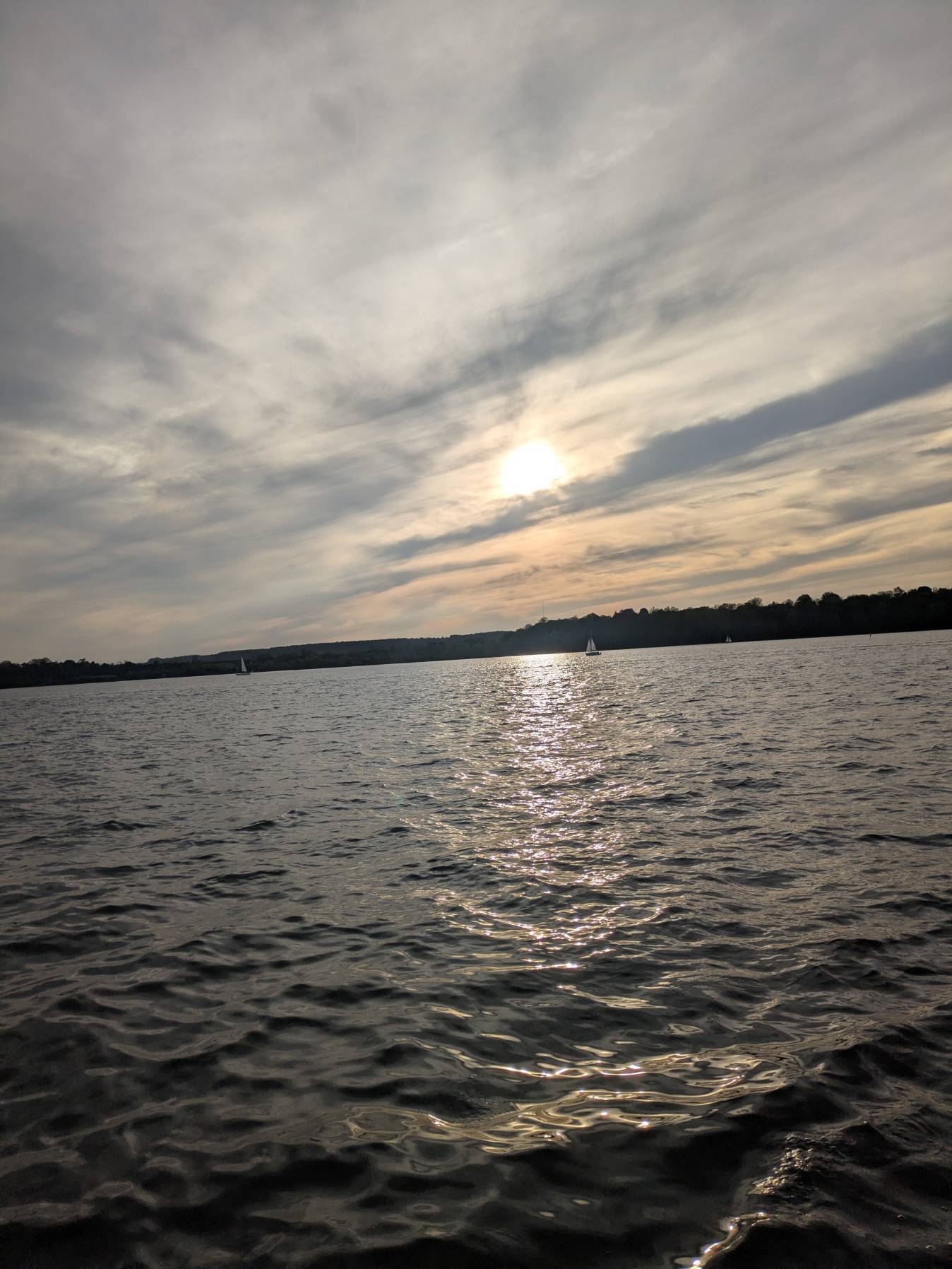 evening sail_9B72E80A-F75F-476E-B33C-525729D062D4