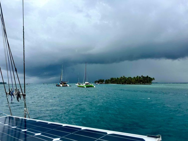 Voyage photo from Lemons to Hot Tub