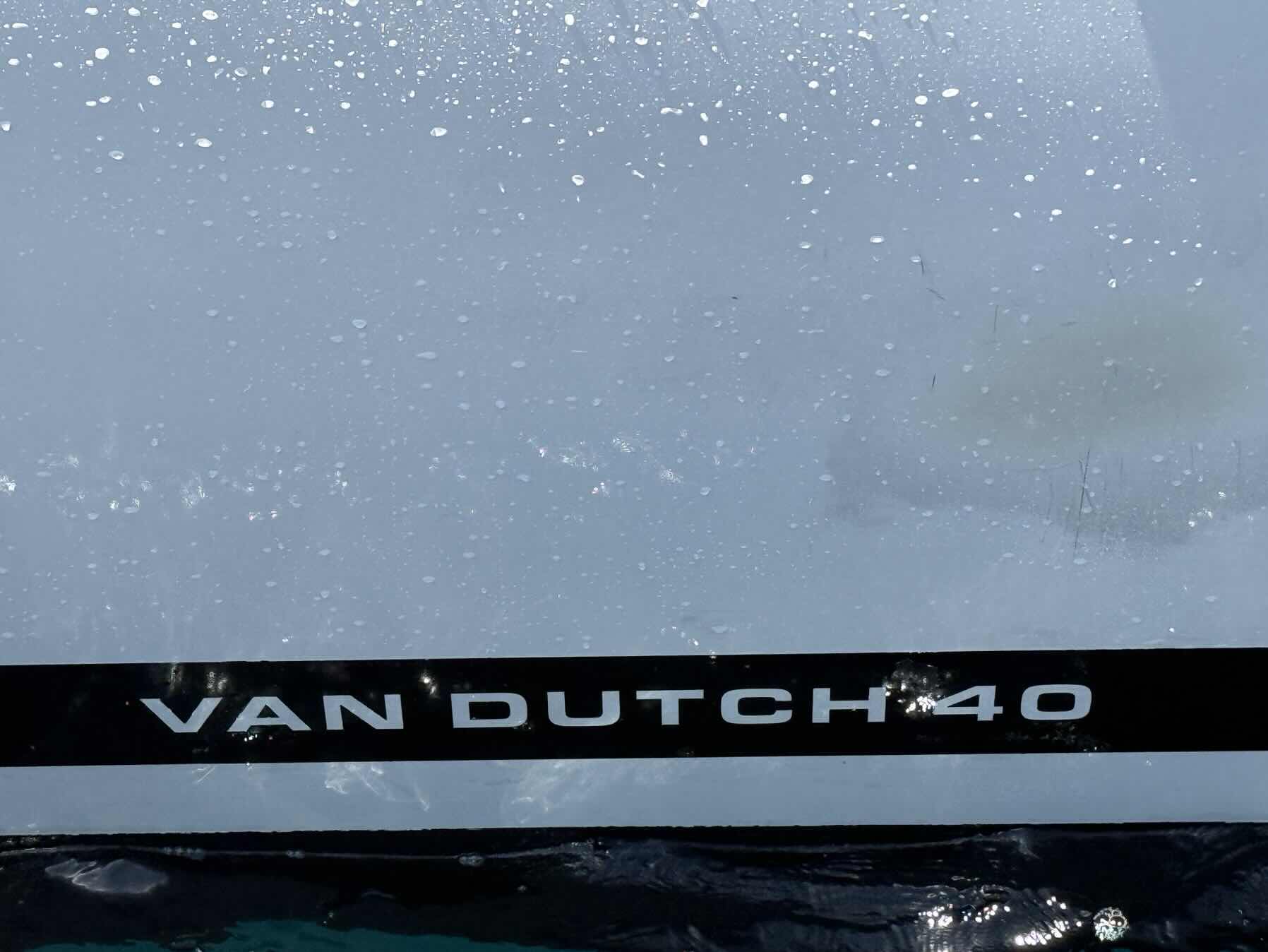 Van Dutch _4910EC46-1F8B-424B-A2C4-81F4D15982E5