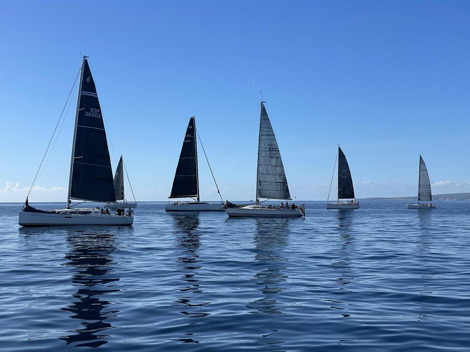 Bon vent regatta_C7DC6823-712E-45FE-BB8A-B2EB1C898AF5