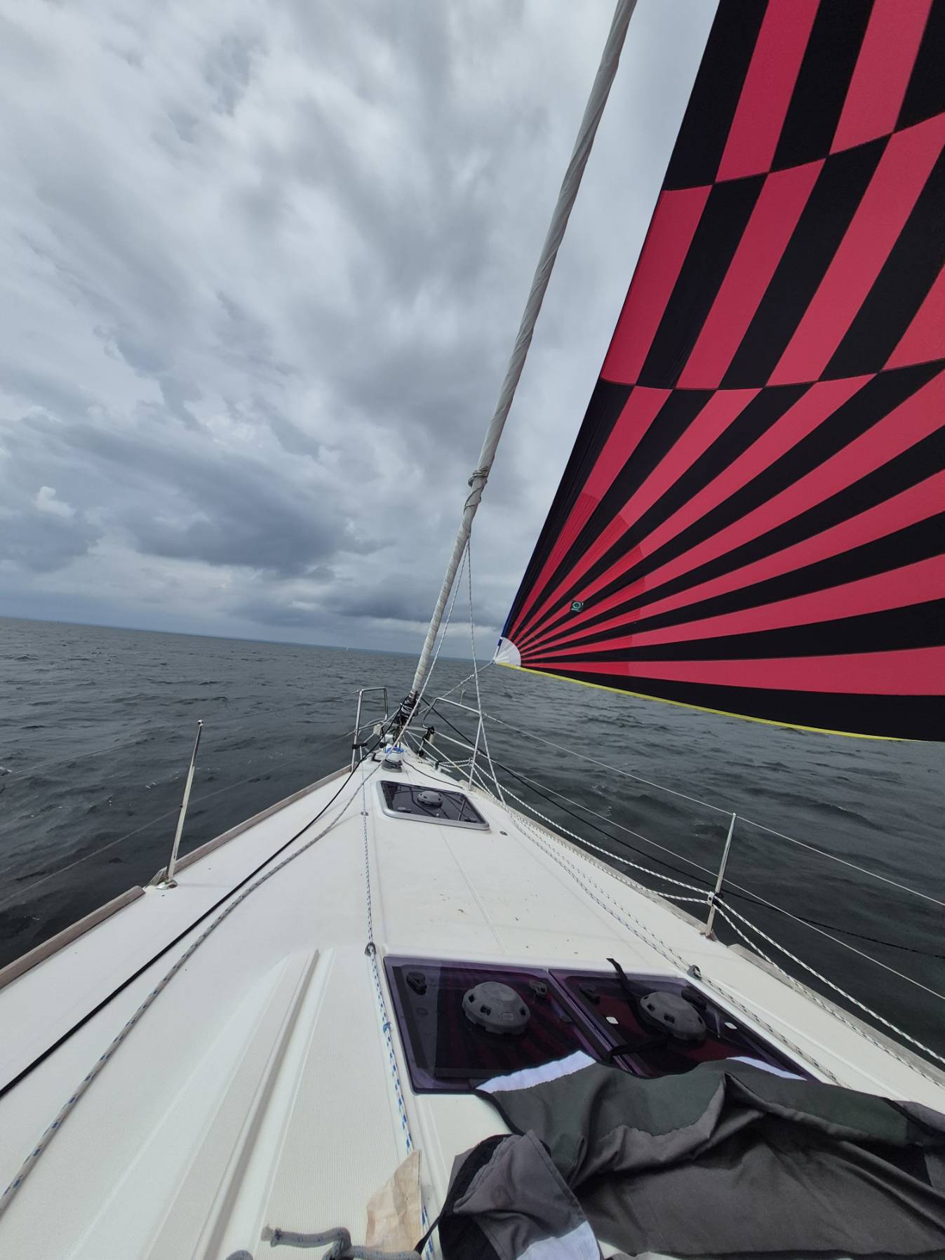huzzah day sail_26534740-F5DF-40AC-A271-68C0B5B19E2E