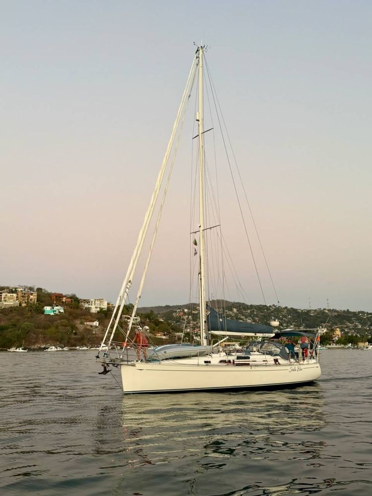 Voyage photo from Zihuatanejo -Manzanillo