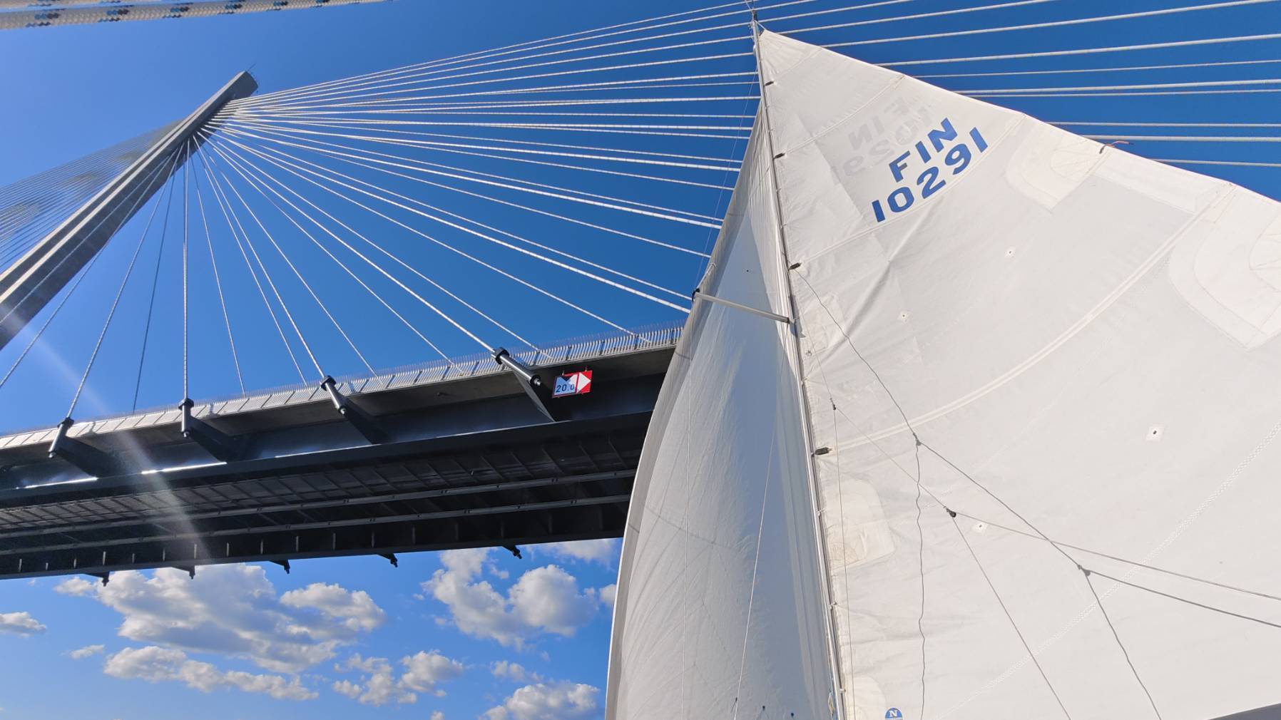 Voyage_520B9DA1-60D3-4C02-A862-D3AC1EDD52D9