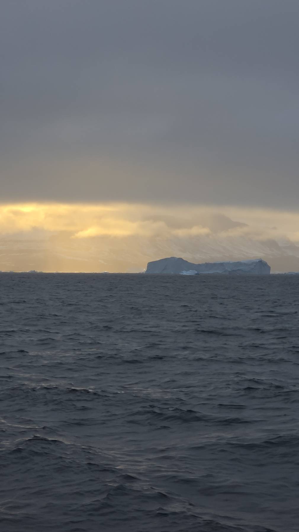 S/V Ruach Love - 1° trip of Greenland Expedition_92ACF64E-C9AD-43C3-A9EC-823F0B4E500C