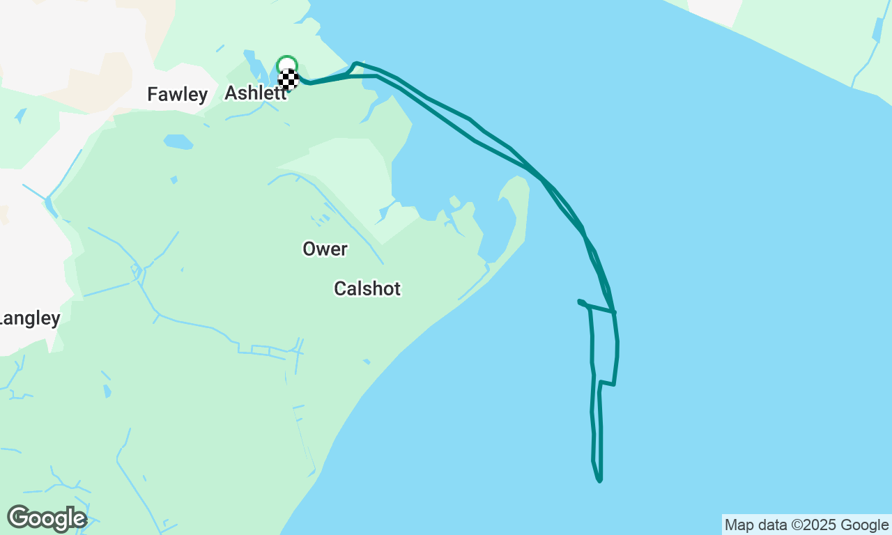 WSW. F5 Reef 2 set well but crazy wind over tide past Calshot