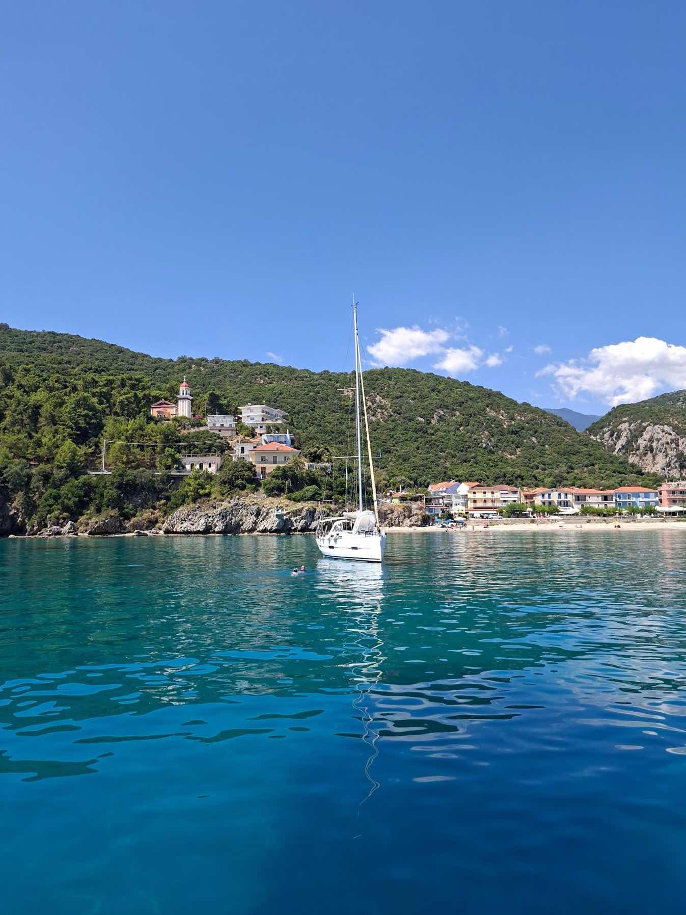 Poros - Ithaka_DC623C96-17D7-4176-80DD-52E0C1BF0BDE
