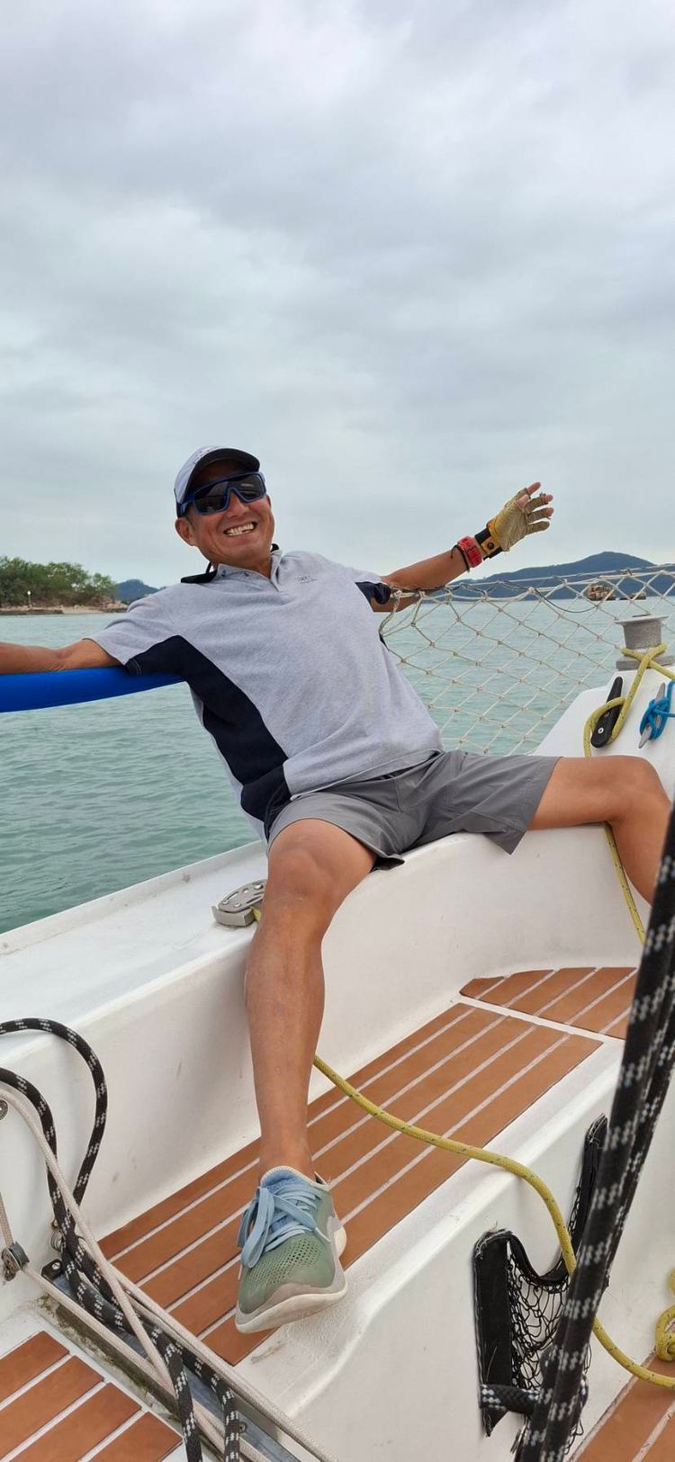 Voyage photo from DB with Shockwave