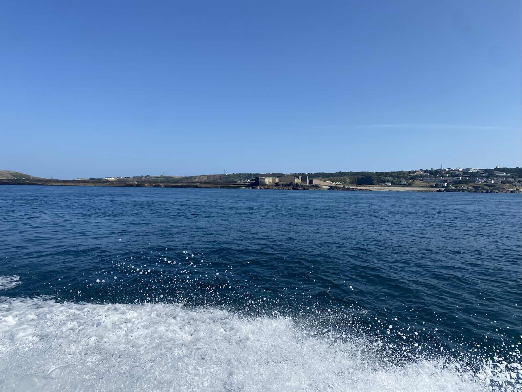 Alderney back to Gu_305A5A52-15A6-45AD-B2C8-E134E0502B55
