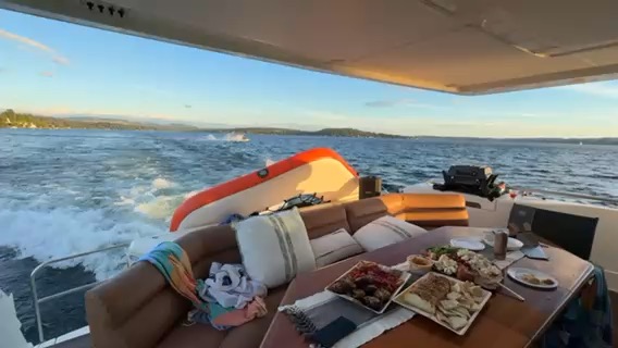 Lake union to Lake Washington on the Faretti 93_A6F2D0A5-9E3A-4169-8C31-31020179D577