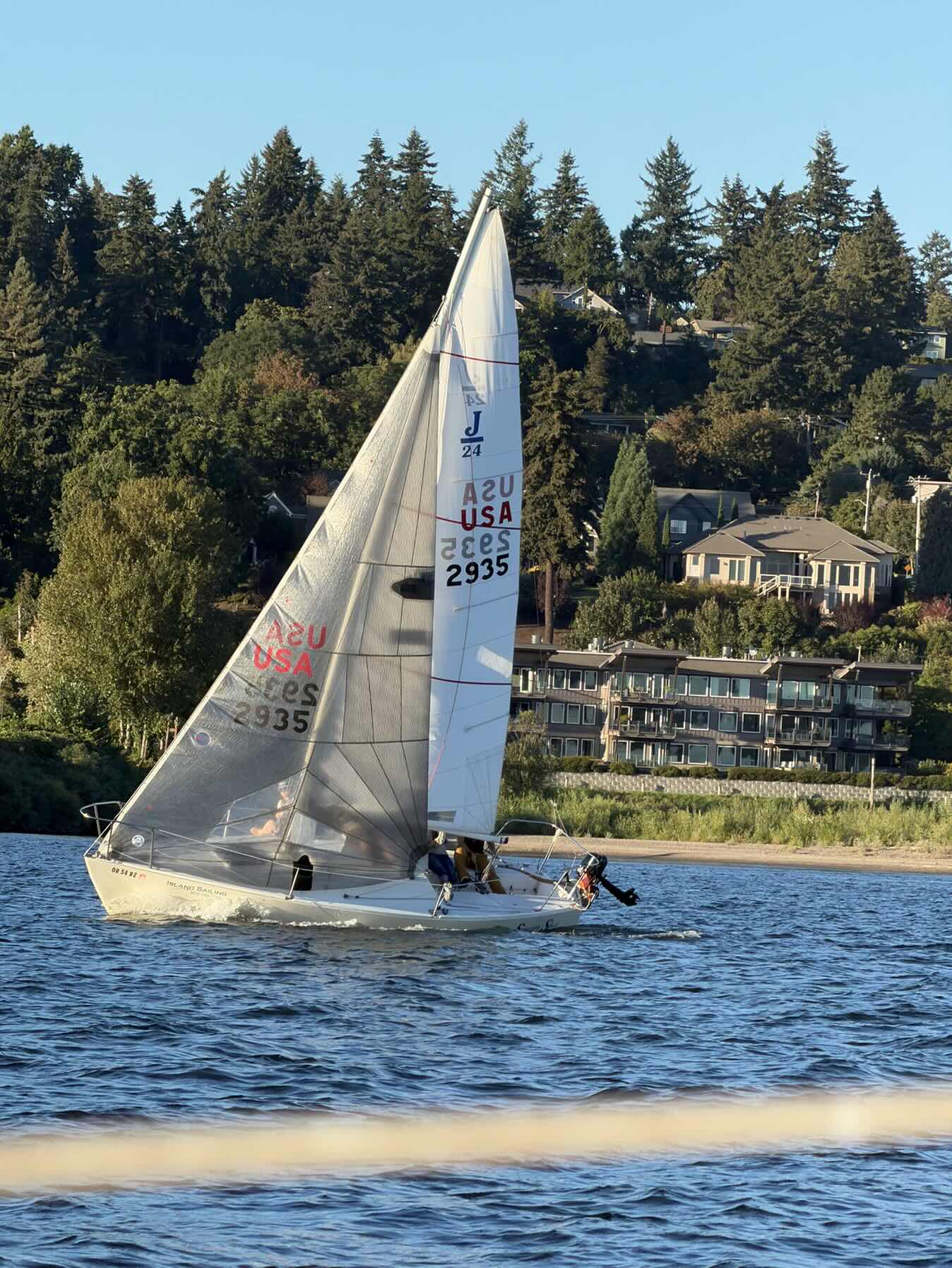 ISC sail_C71A49F7-22EB-47F3-A83B-BAC3D7CB93B2