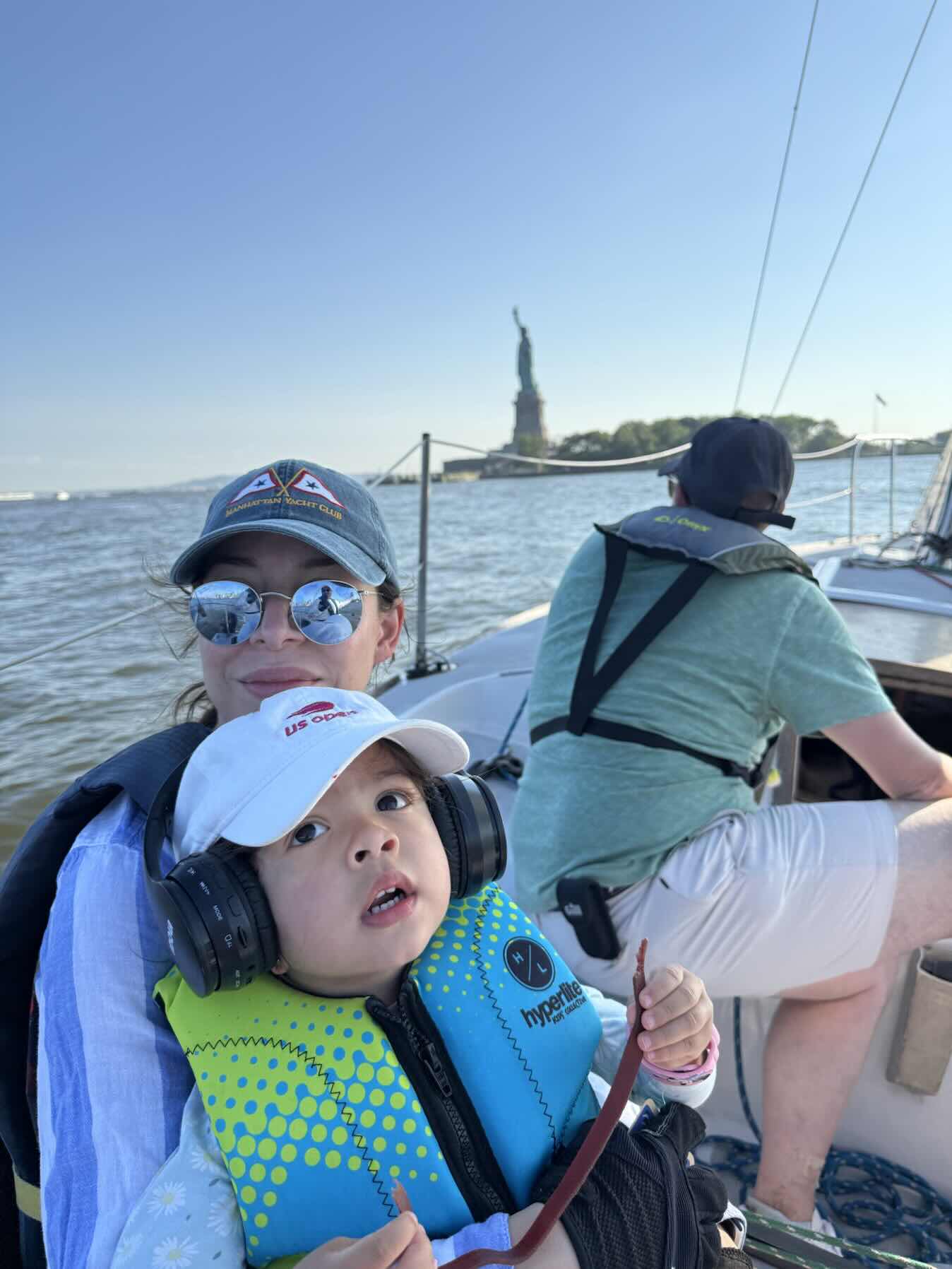 Family cruising_A0DC5394-390F-4CC7-9C44-20DF232EA0D2