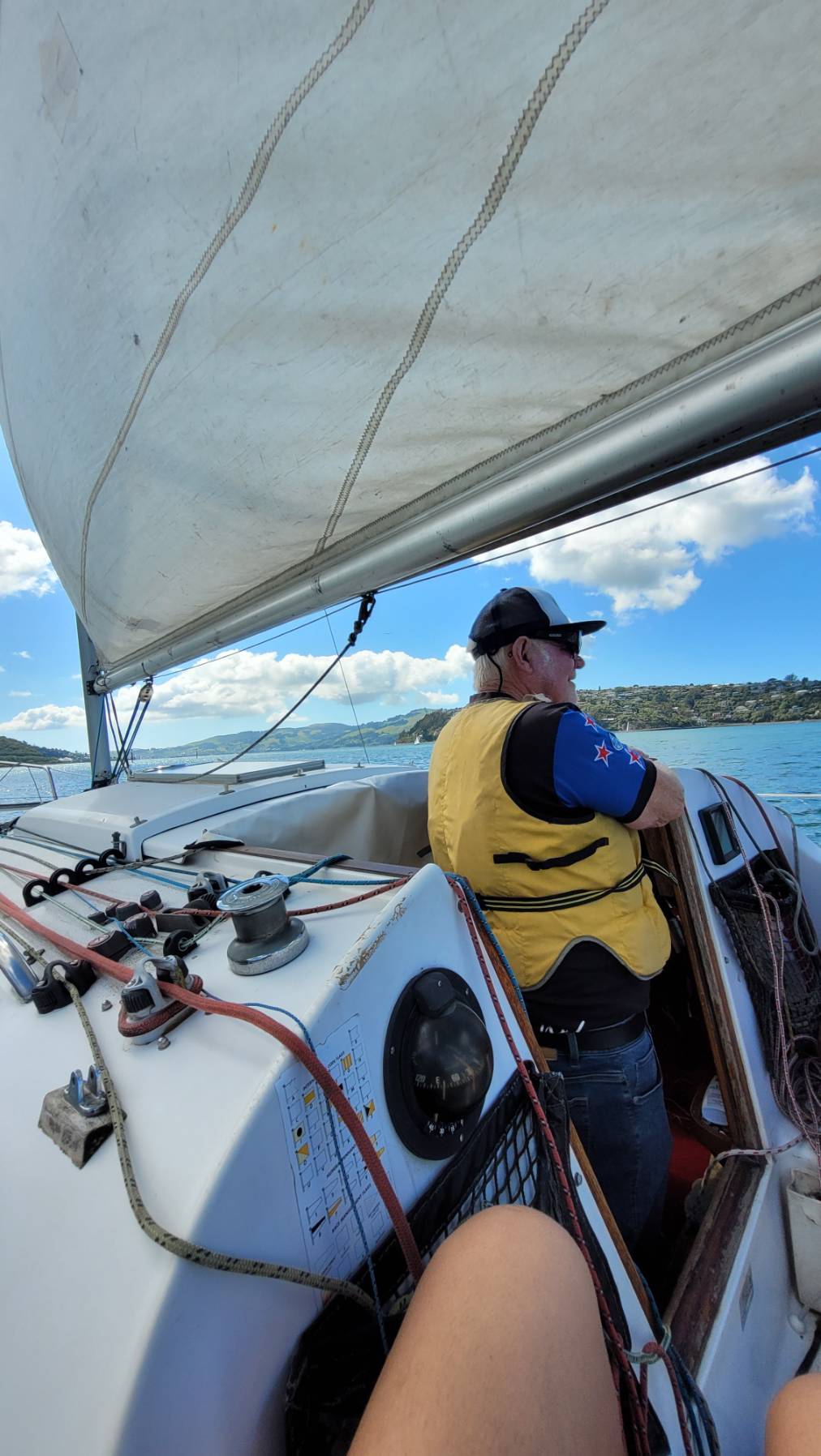Sailing school W4_0C2FE426-E5C7-4E12-8EEF-18328B45C5D8