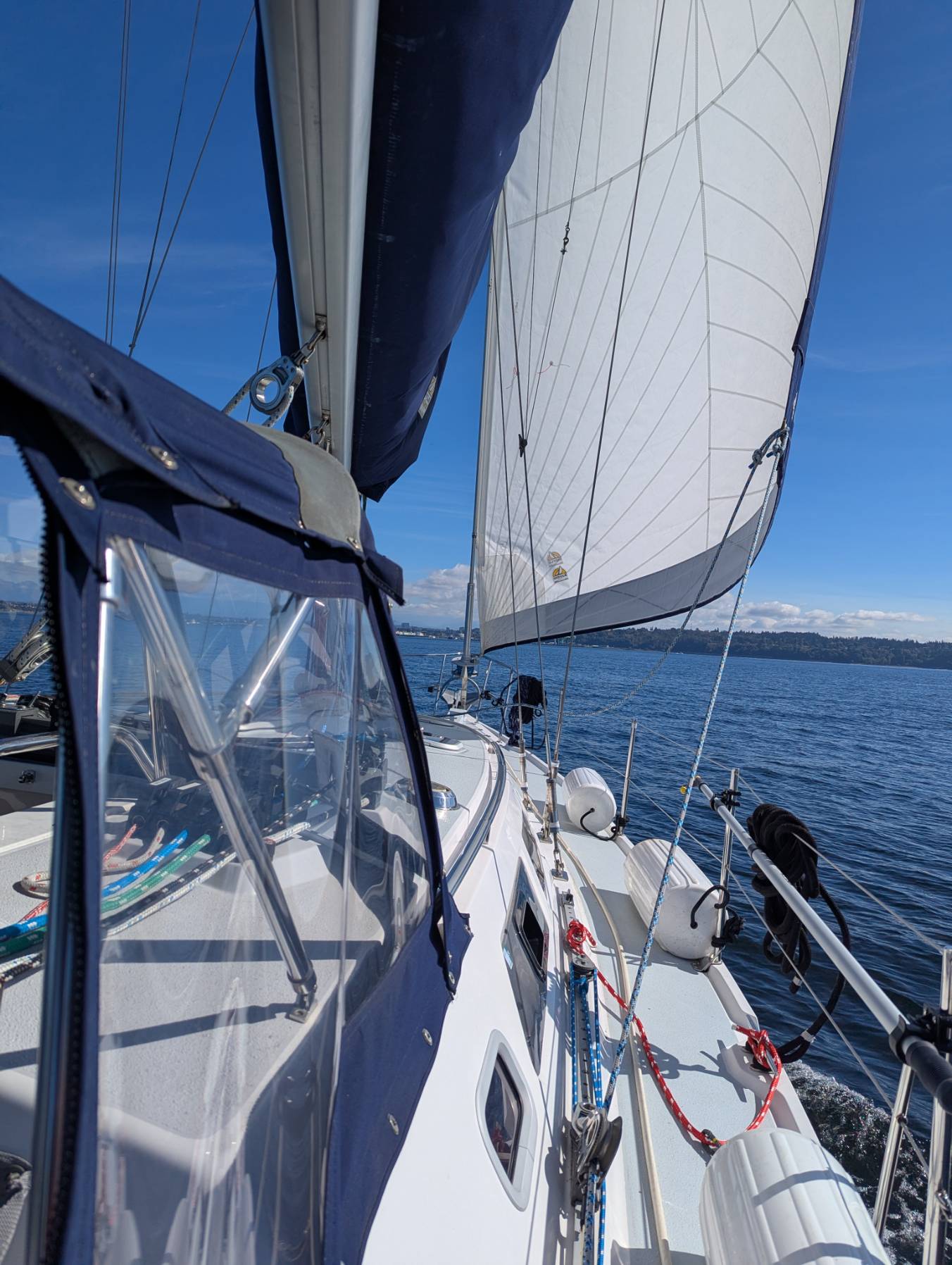 Voyage_2870E57A-5DF9-4006-8EA7-66F0411EE32C
