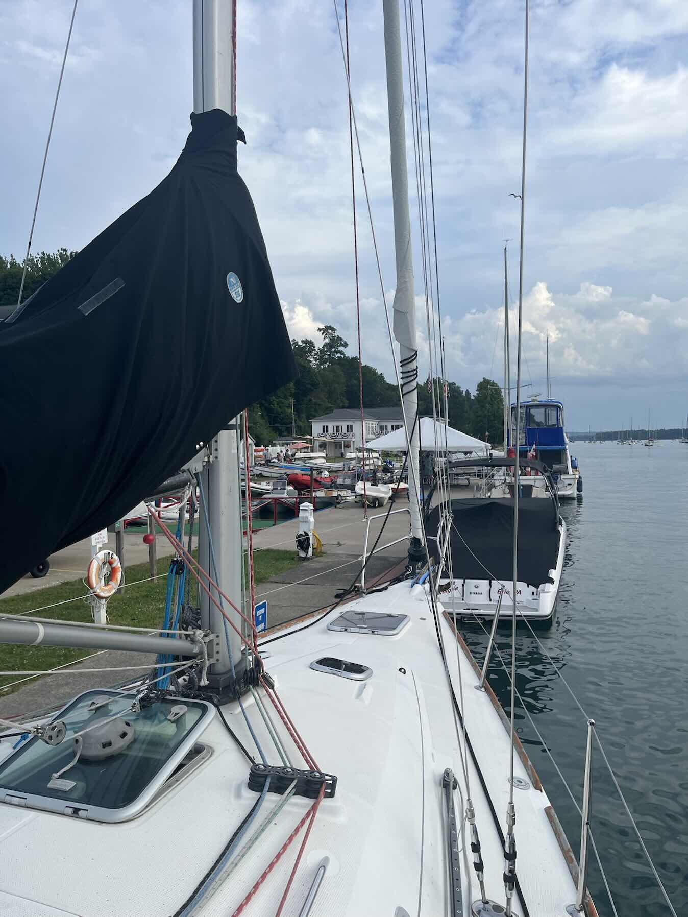 Youngstown, New York Long-weekend Cruise_96641CE9-154A-4891-B6A6-438A237DD8DD