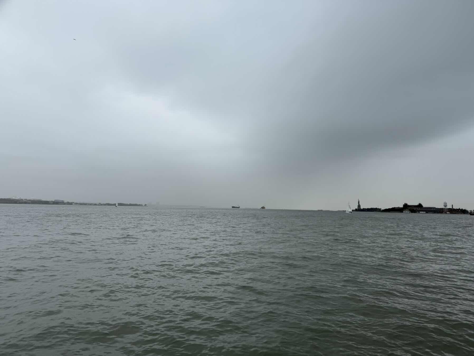 Rain Cruising_F252232B-F225-4749-9B74-C82B06134724