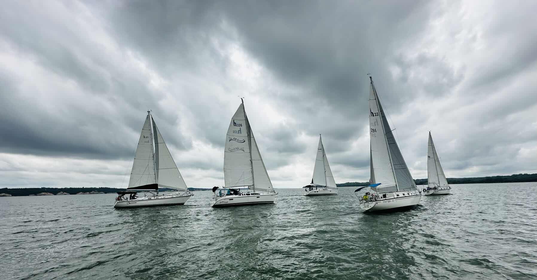 Race Day - Committee Boat_1F54CD08-FB8E-429E-8AAA-09992ACFC138