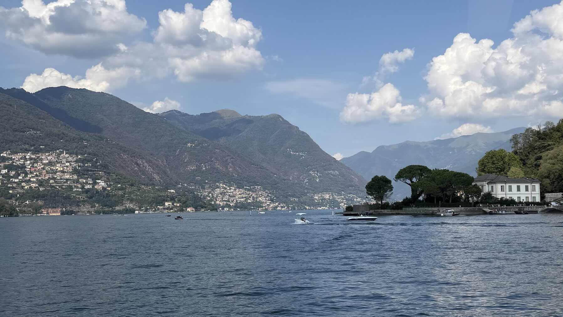 Lago Di Como _AD6676CC-FE6D-4F77-A029-3F81965EBAE2