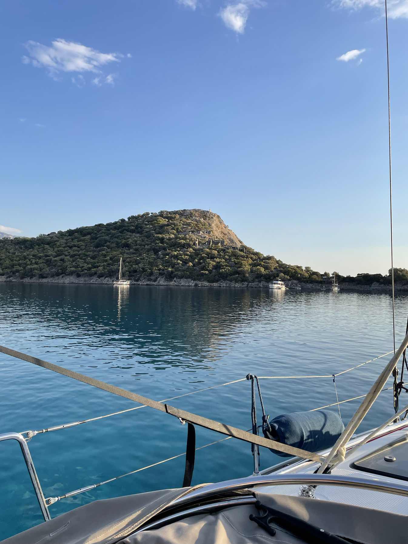 Voyage_4902CBA9-E53E-412D-A018-98324488DA2B