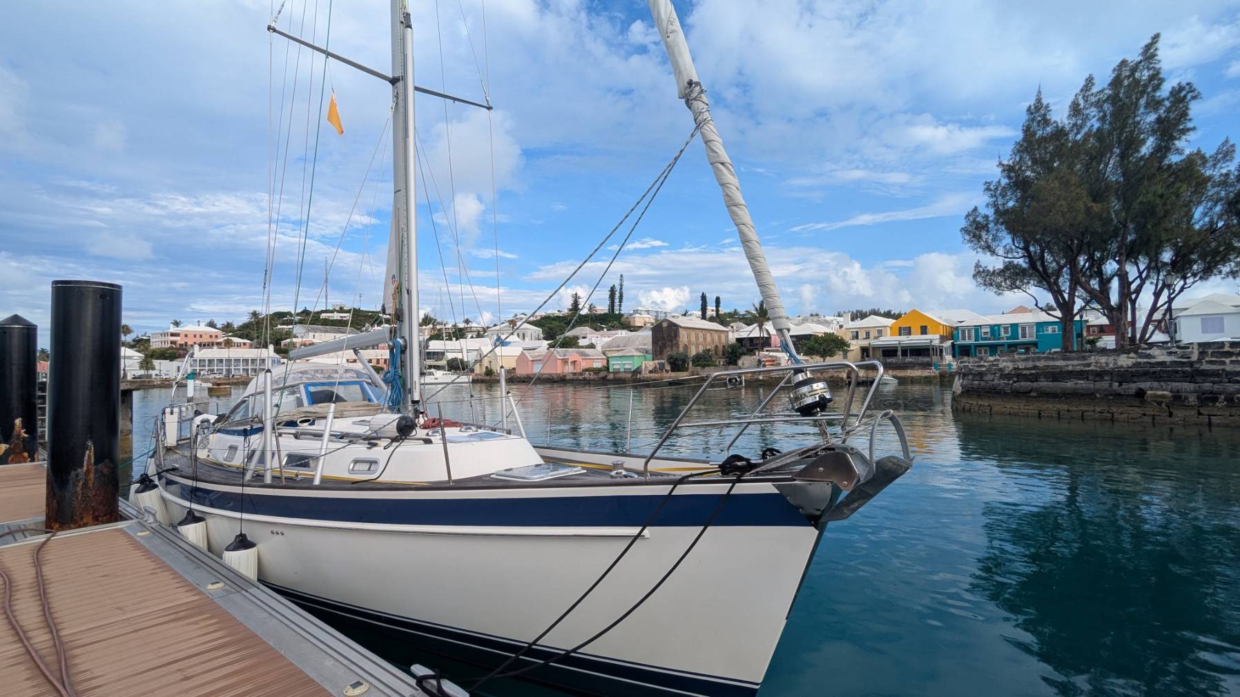 Bermuda passage_10BCC43E-7FD7-4B20-B4FE-5595C0237F9E