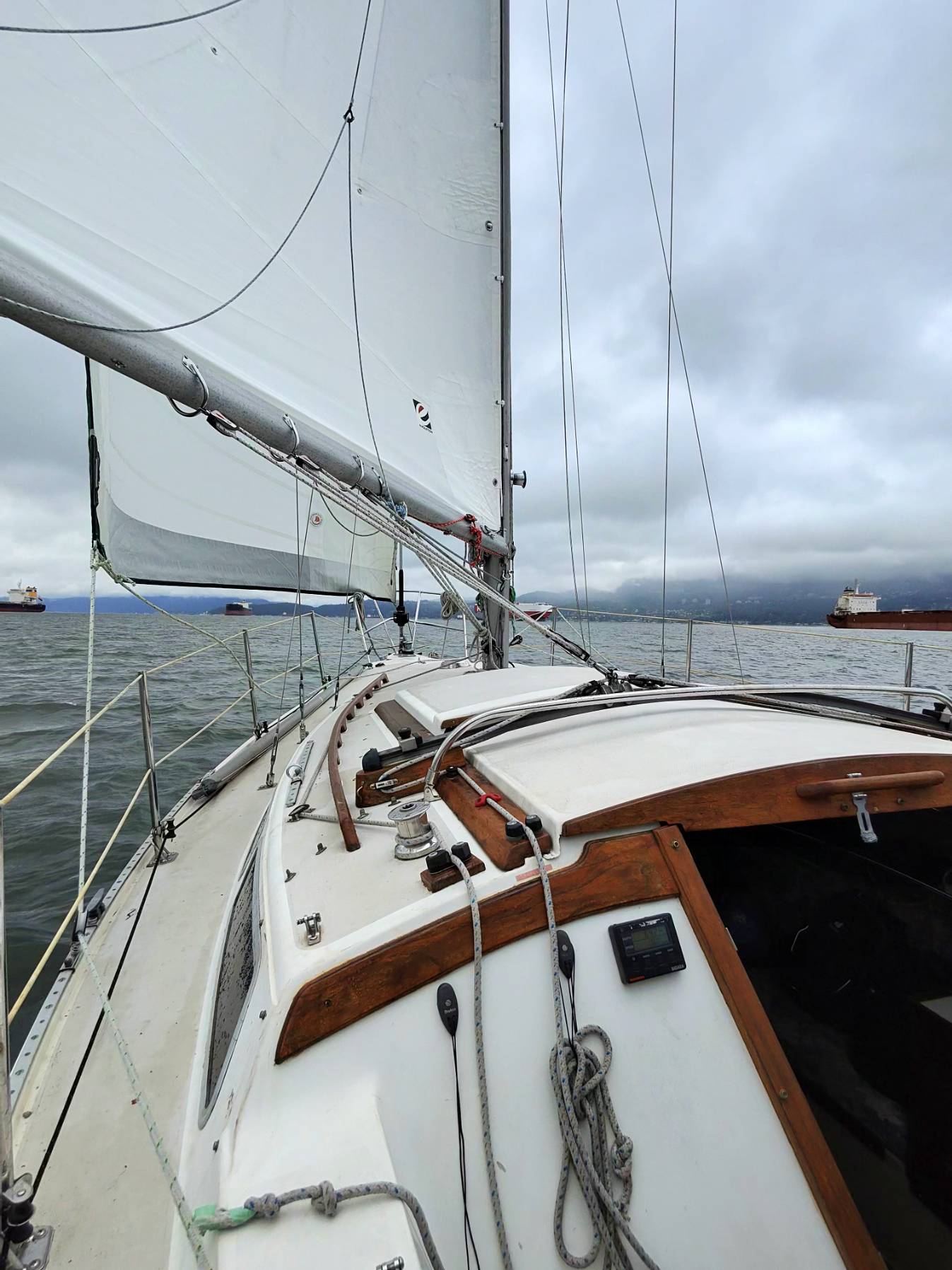 Sailing around Passage Island_3FABCAD9-3340-41BE-BA60-7803B66AD83D